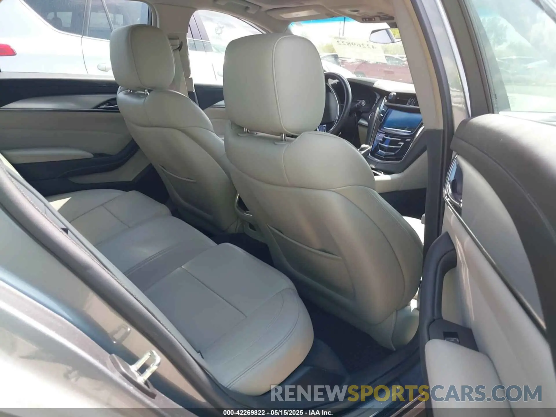 8 Фотография поврежденного автомобиля 1G6AX5SX3K0121389 CADILLAC CTS 2019