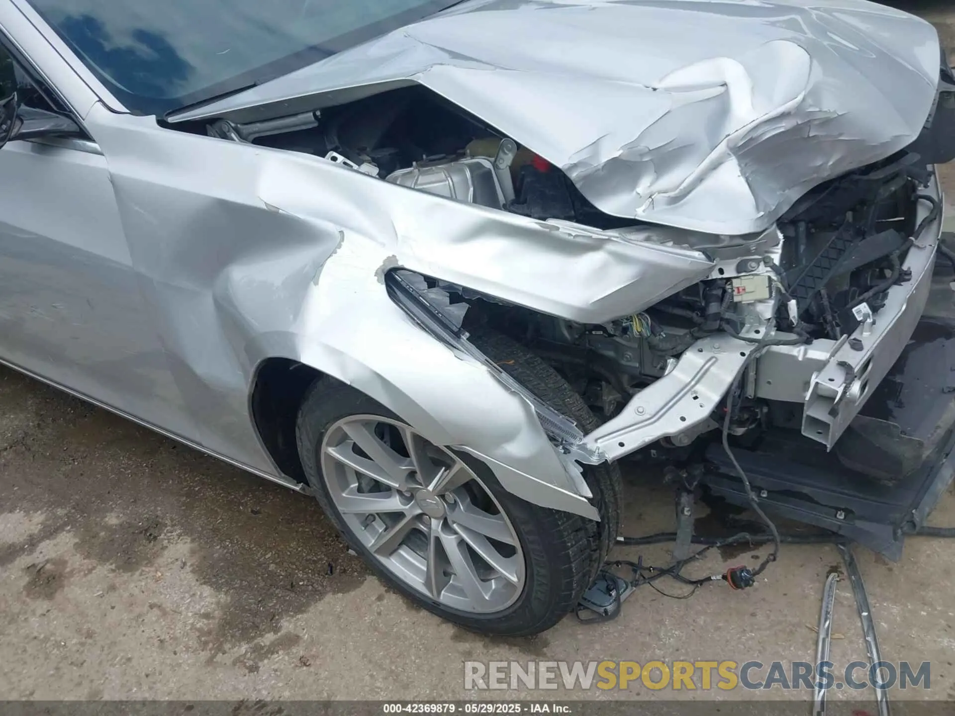 19 Photograph of a damaged car 1G6AX5SX9K0144238 CADILLAC CTS 2019