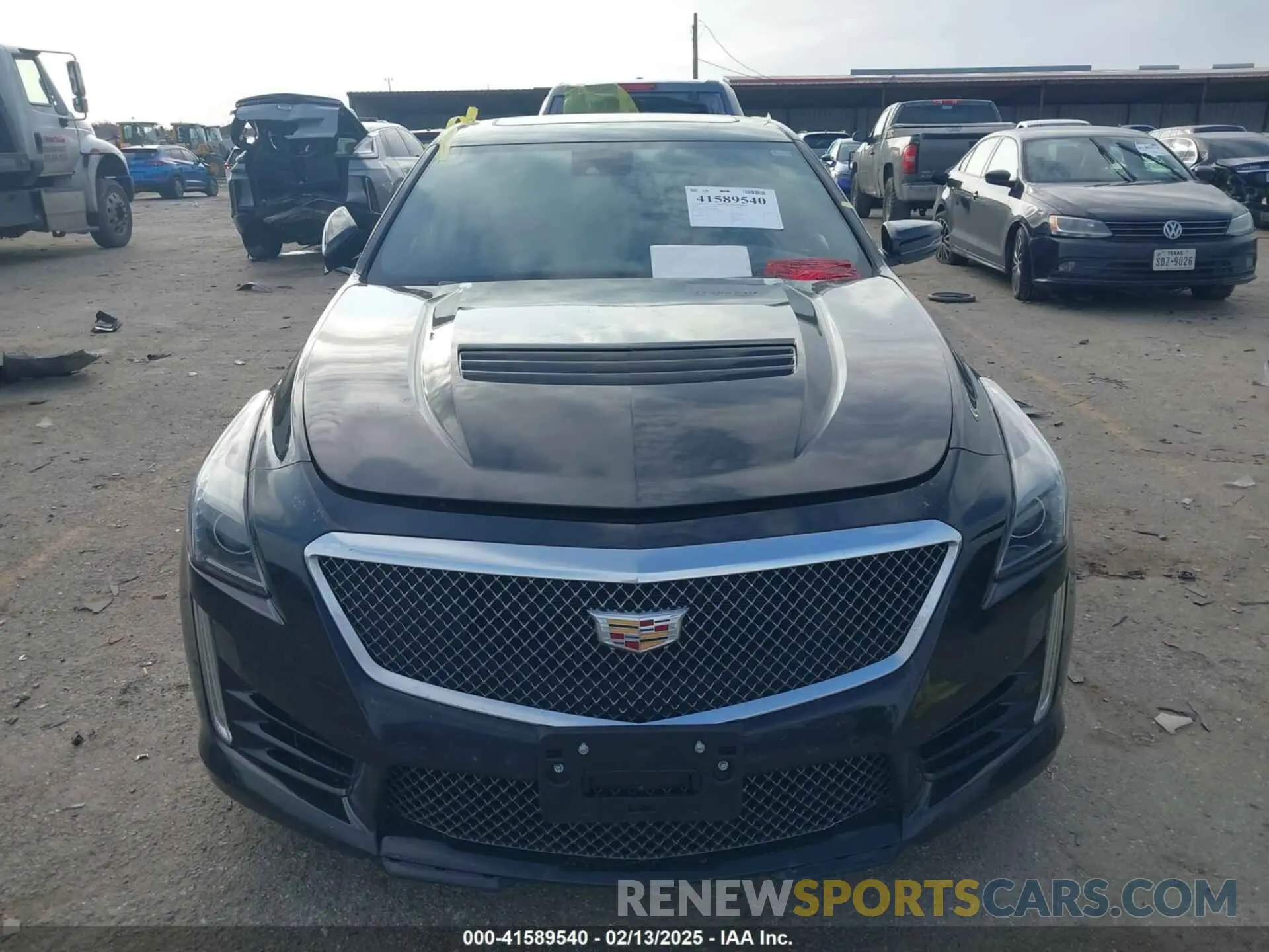 11 Фотография поврежденного автомобиля 1G6A15S67K0122909 CADILLAC CTS-V 2019