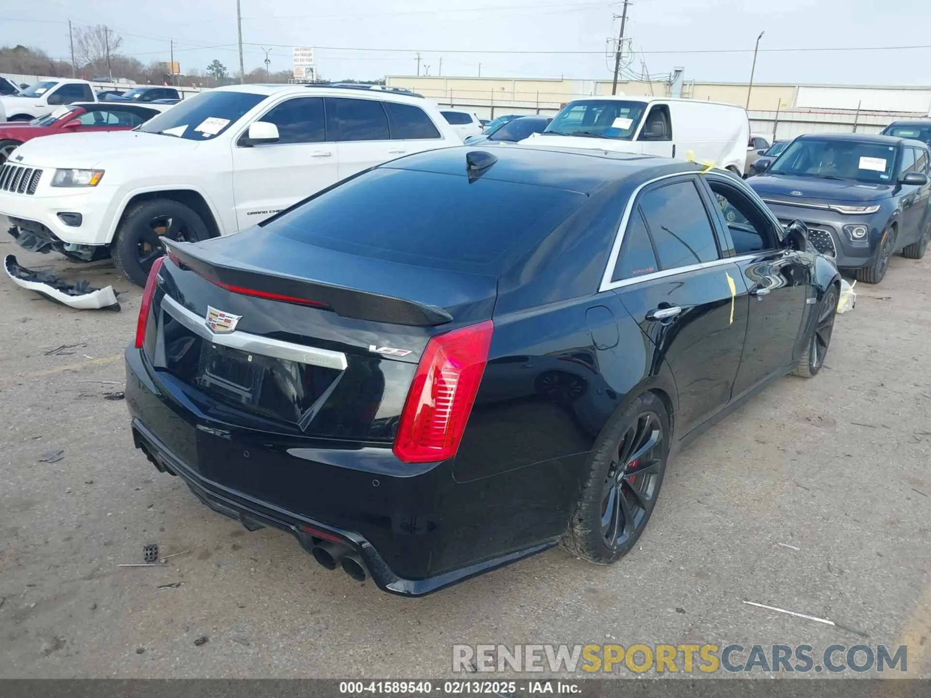 4 Фотография поврежденного автомобиля 1G6A15S67K0122909 CADILLAC CTS-V 2019