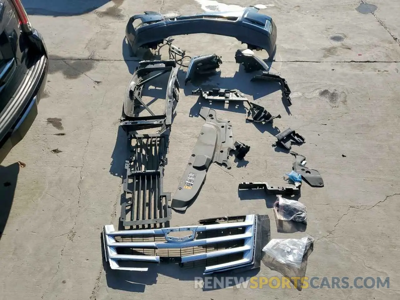 13 Photograph of a damaged car 1GYS3BKJ0KR212892 CADILLAC ESCALADE 2019