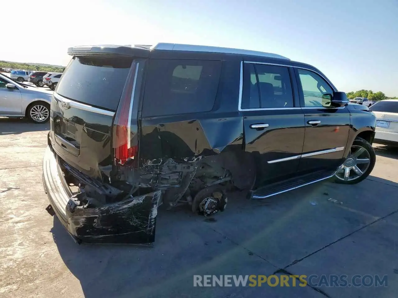 3 Фотография поврежденного автомобиля 1GYS3BKJ0KR272557 CADILLAC ESCALADE 2019