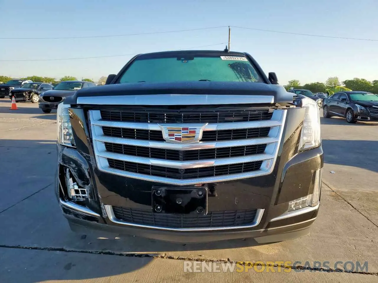 5 Фотография поврежденного автомобиля 1GYS3BKJ0KR272557 CADILLAC ESCALADE 2019