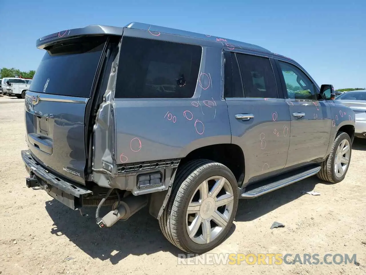 3 Photograph of a damaged car 1GYS3BKJ1KR111490 CADILLAC ESCALADE 2019