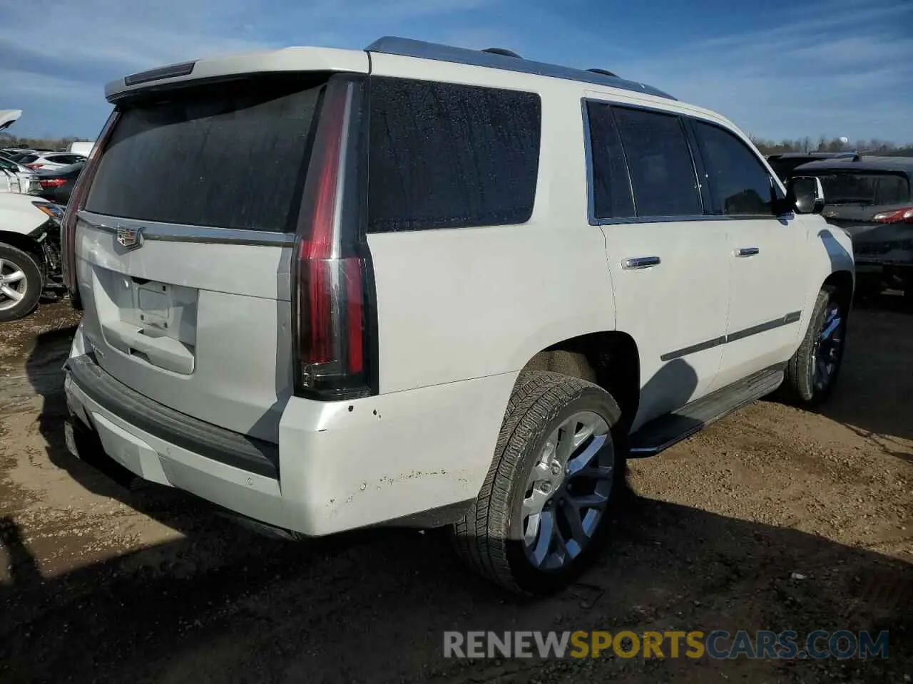 3 Photograph of a damaged car 1GYS4BKJ4KR154475 CADILLAC ESCALADE 2019