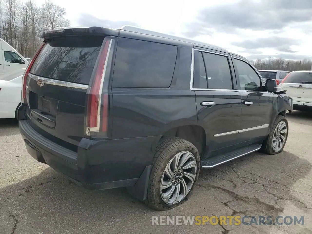 3 Photograph of a damaged car 1GYS4CKJ2KR168901 CADILLAC ESCALADE 2019