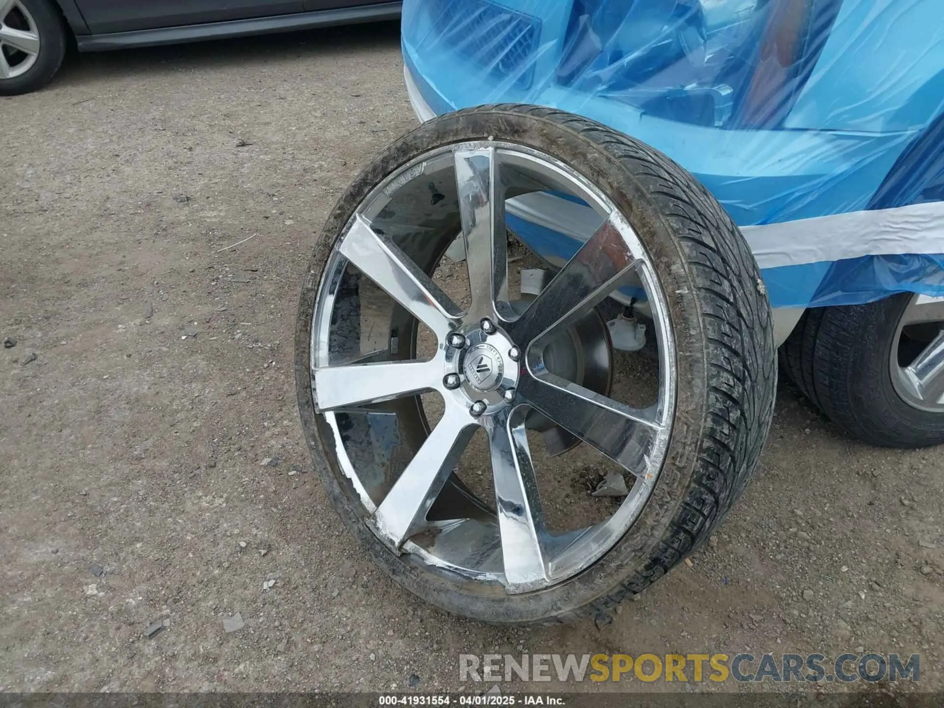 12 Photograph of a damaged car 1GYS4CKJ4KR265131 CADILLAC ESCALADE 2019