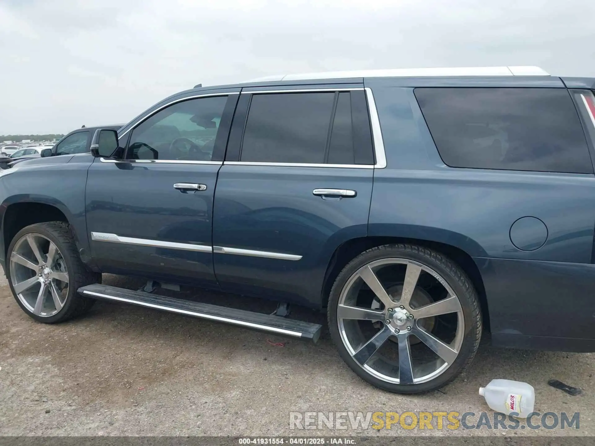 15 Photograph of a damaged car 1GYS4CKJ4KR265131 CADILLAC ESCALADE 2019
