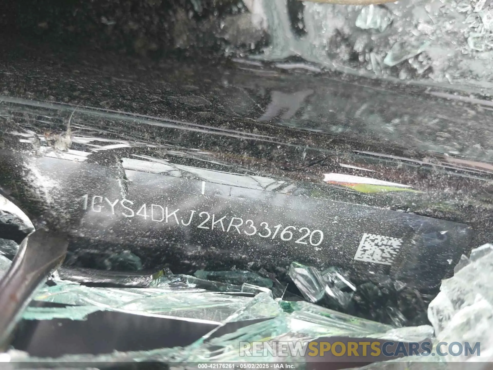 17 Фотография поврежденного автомобиля 1GYS4DKJ2KR331620 CADILLAC ESCALADE 2019