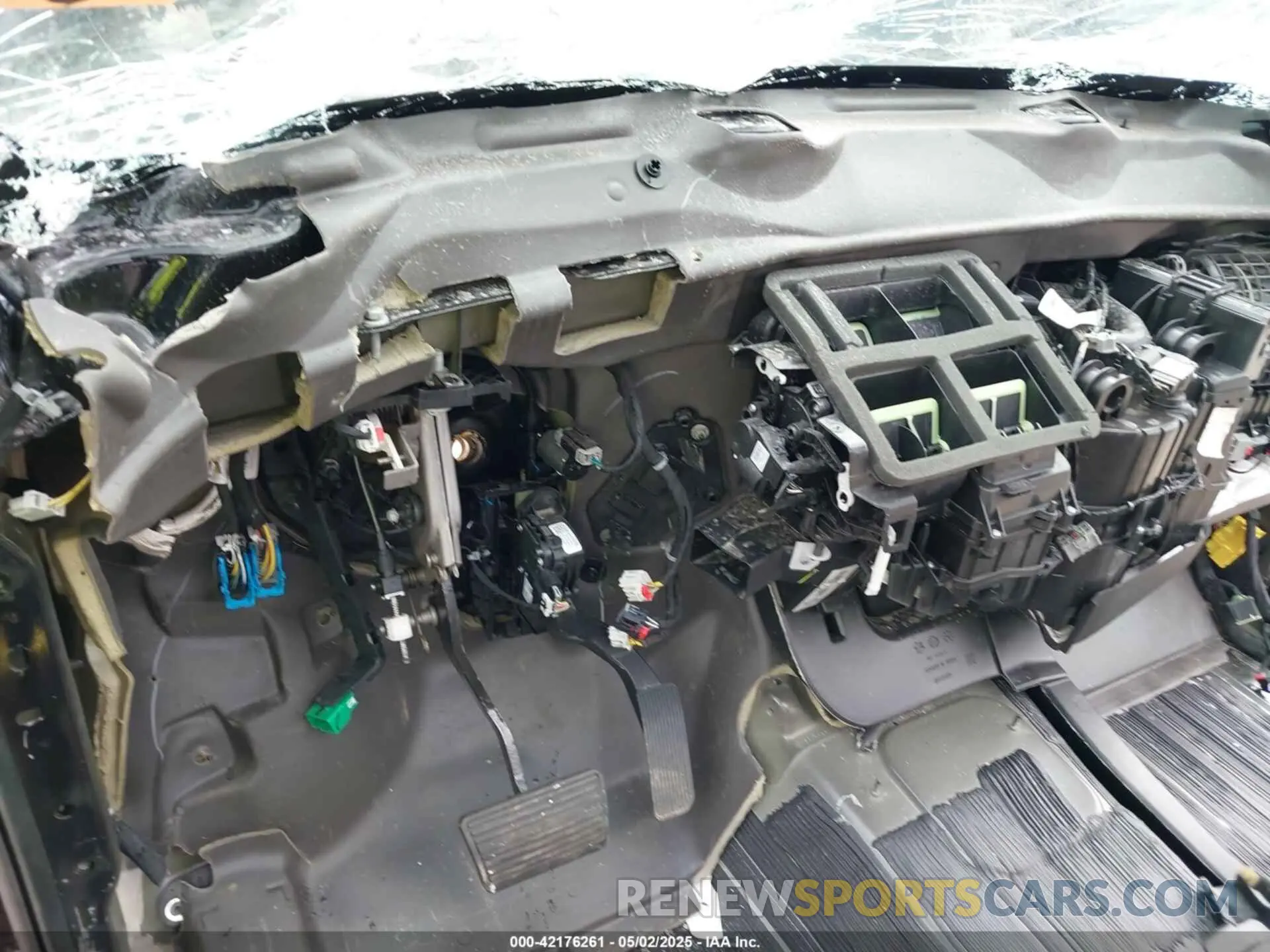 7 Фотография поврежденного автомобиля 1GYS4DKJ2KR331620 CADILLAC ESCALADE 2019