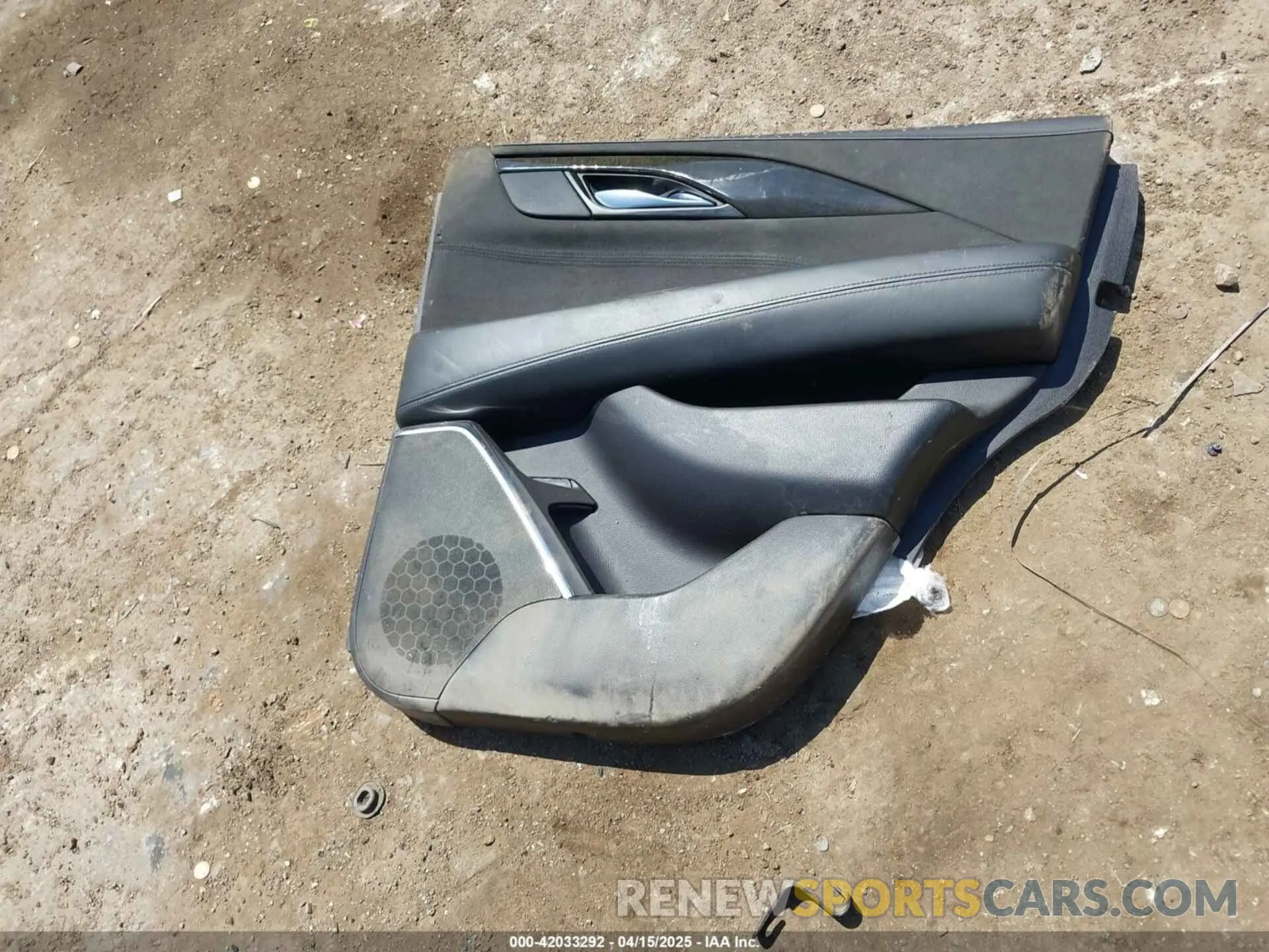 12 Фотография поврежденного автомобиля 1GYS4DKJ5KR307487 CADILLAC ESCALADE 2019