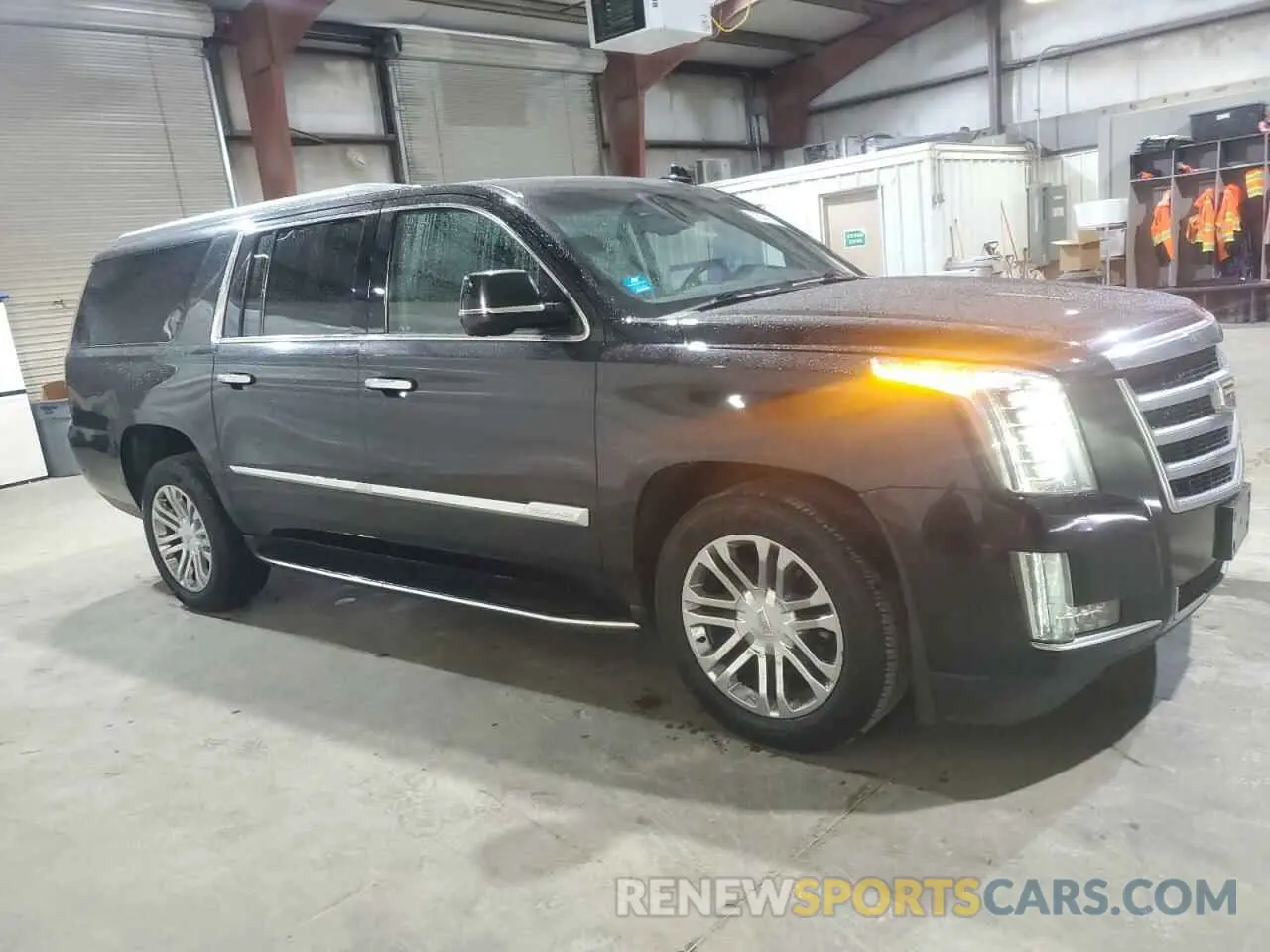 4 Photograph of a damaged car 1GYS4GKJ3KR342188 CADILLAC ESCALADE 2019