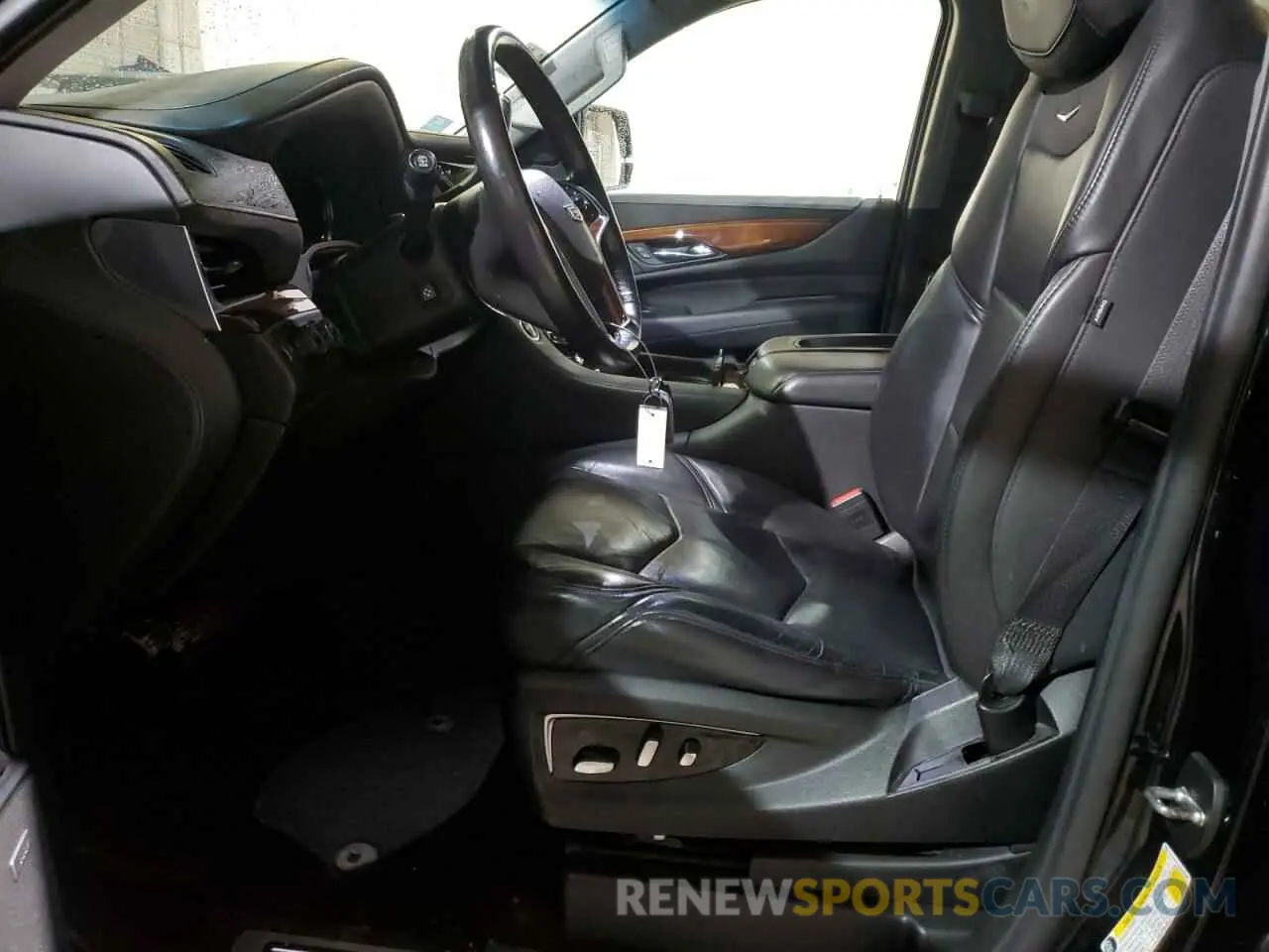 7 Photograph of a damaged car 1GYS4GKJ3KR342188 CADILLAC ESCALADE 2019