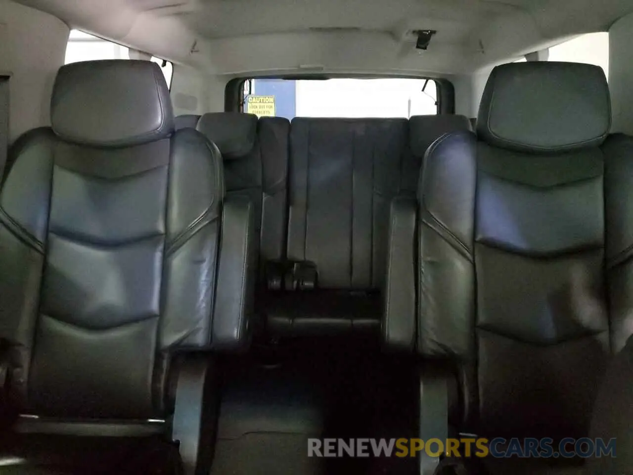 10 Photograph of a damaged car 1GYS4HKJ9KR159805 CADILLAC ESCALADE 2019