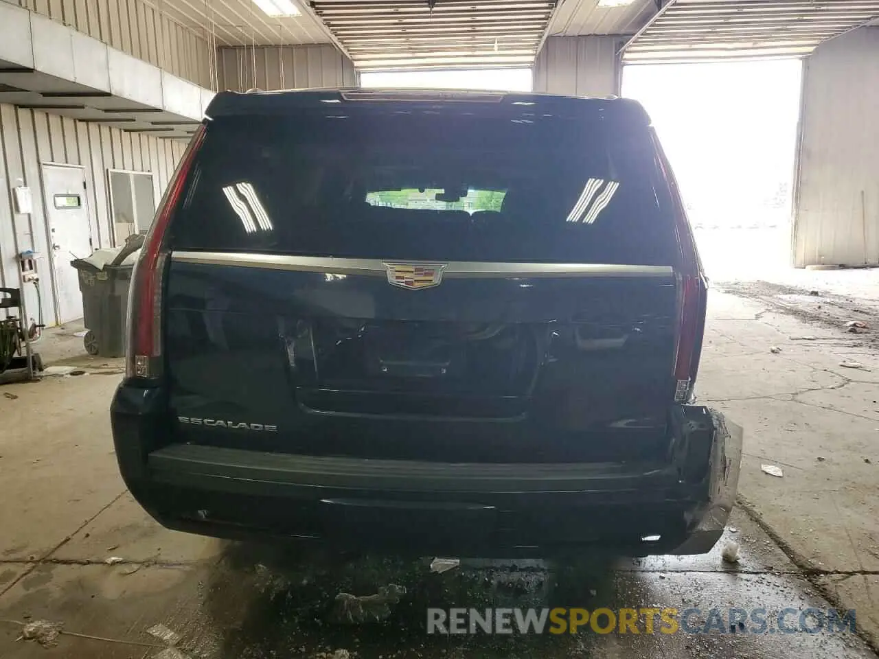 6 Photograph of a damaged car 1GYS4JKJ2KR168031 CADILLAC ESCALADE 2019