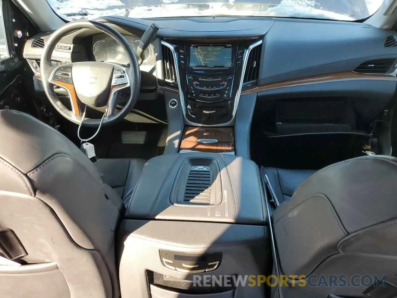 8 Photograph of a damaged car 1GYS4JKJ2KR261972 CADILLAC ESCALADE 2019