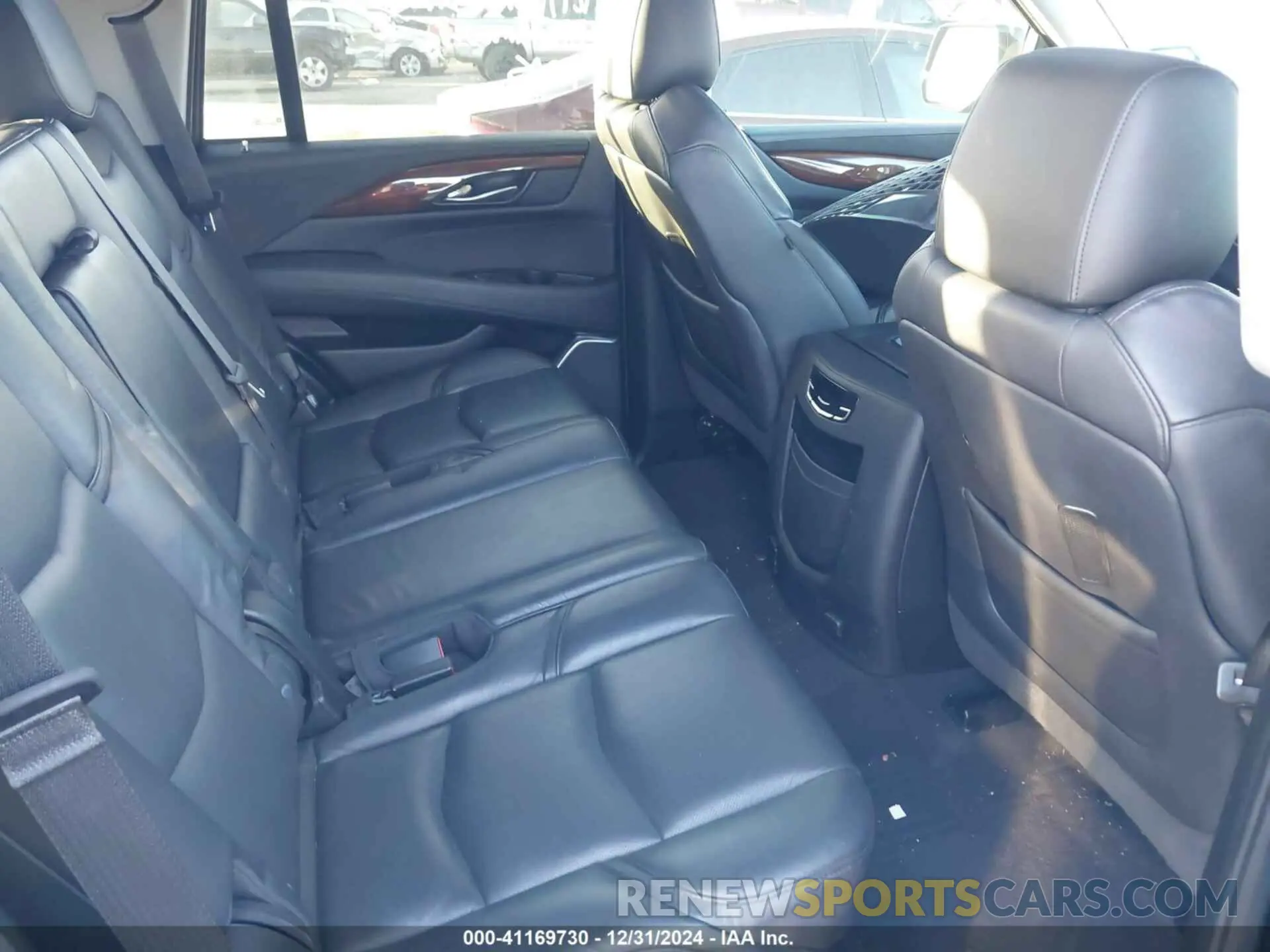 8 Фотография поврежденного автомобиля 1GYS3BKJ0LR159841 CADILLAC ESCALADE 2020