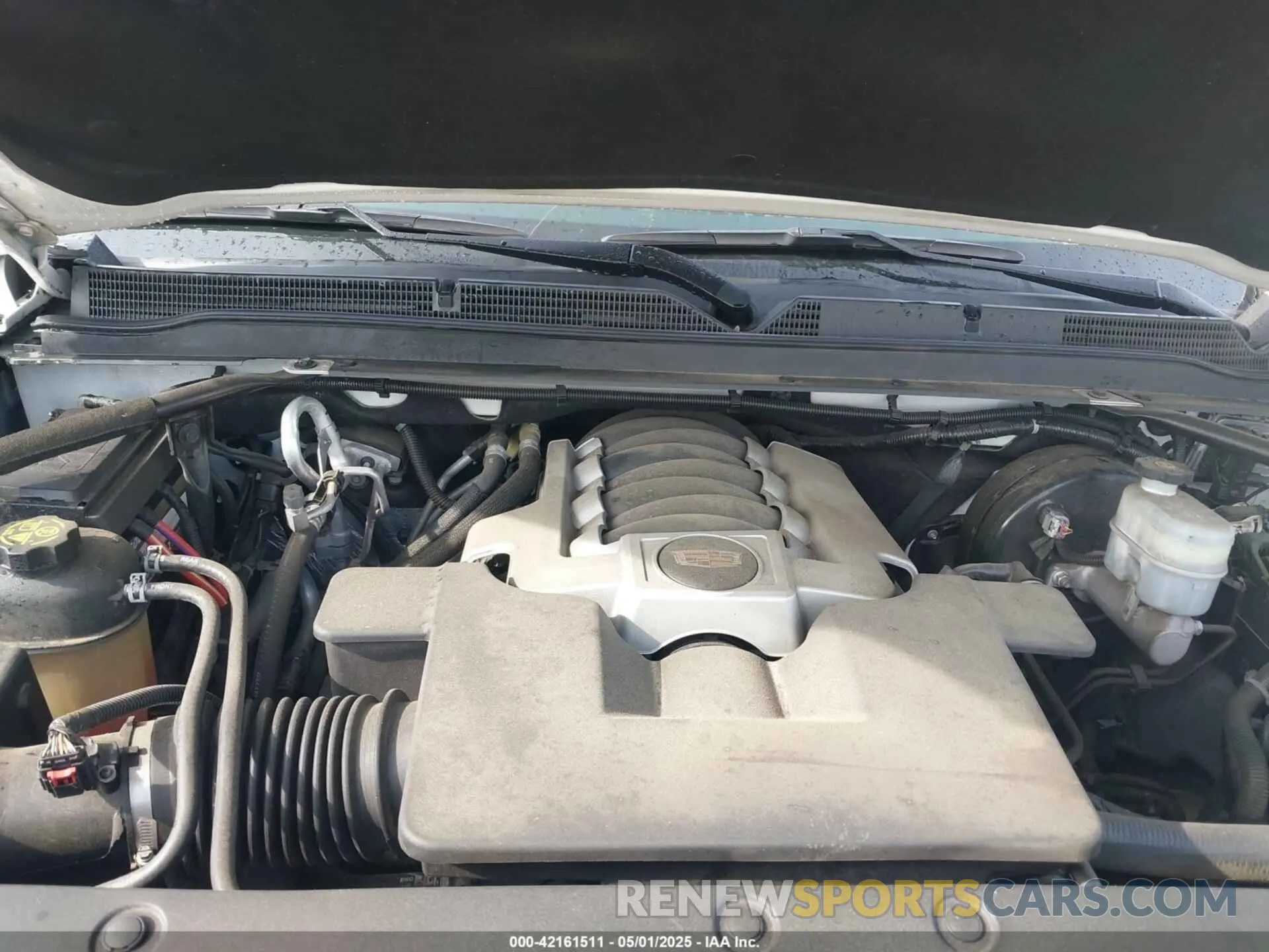 10 Фотография поврежденного автомобиля 1GYS3BKJ3LR144735 CADILLAC ESCALADE 2020