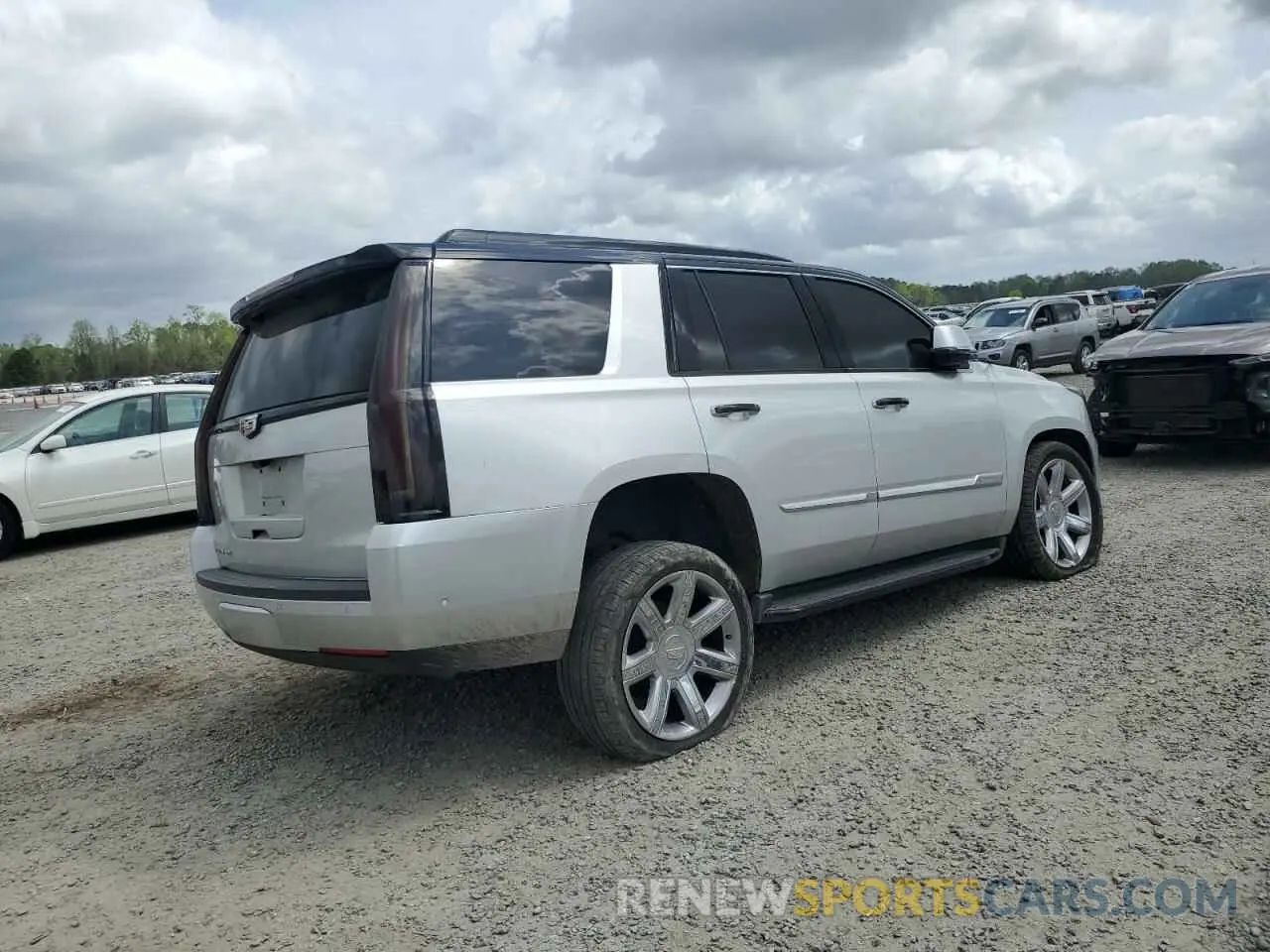 3 Photograph of a damaged car 1GYS3BKJ4LR185701 CADILLAC ESCALADE 2020