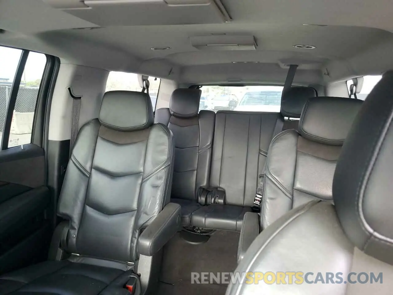10 Фотография поврежденного автомобиля 1GYS3HKJ3LR221459 CADILLAC ESCALADE 2020