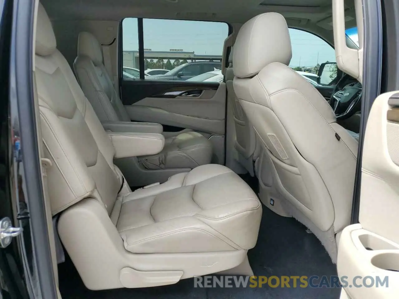 11 Фотография поврежденного автомобиля 1GYS3HKJXLR122461 CADILLAC ESCALADE 2020