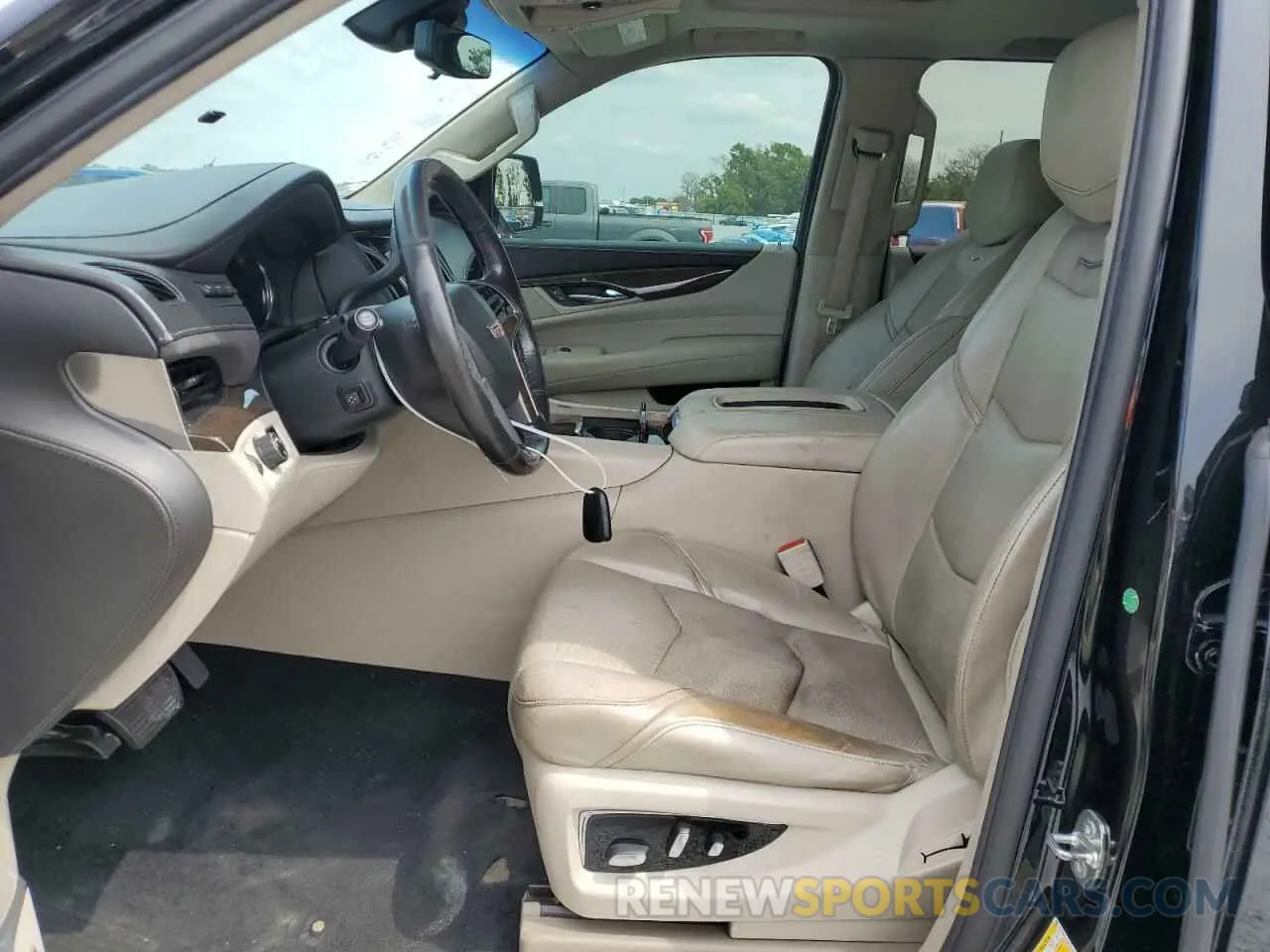 7 Фотография поврежденного автомобиля 1GYS3HKJXLR122461 CADILLAC ESCALADE 2020