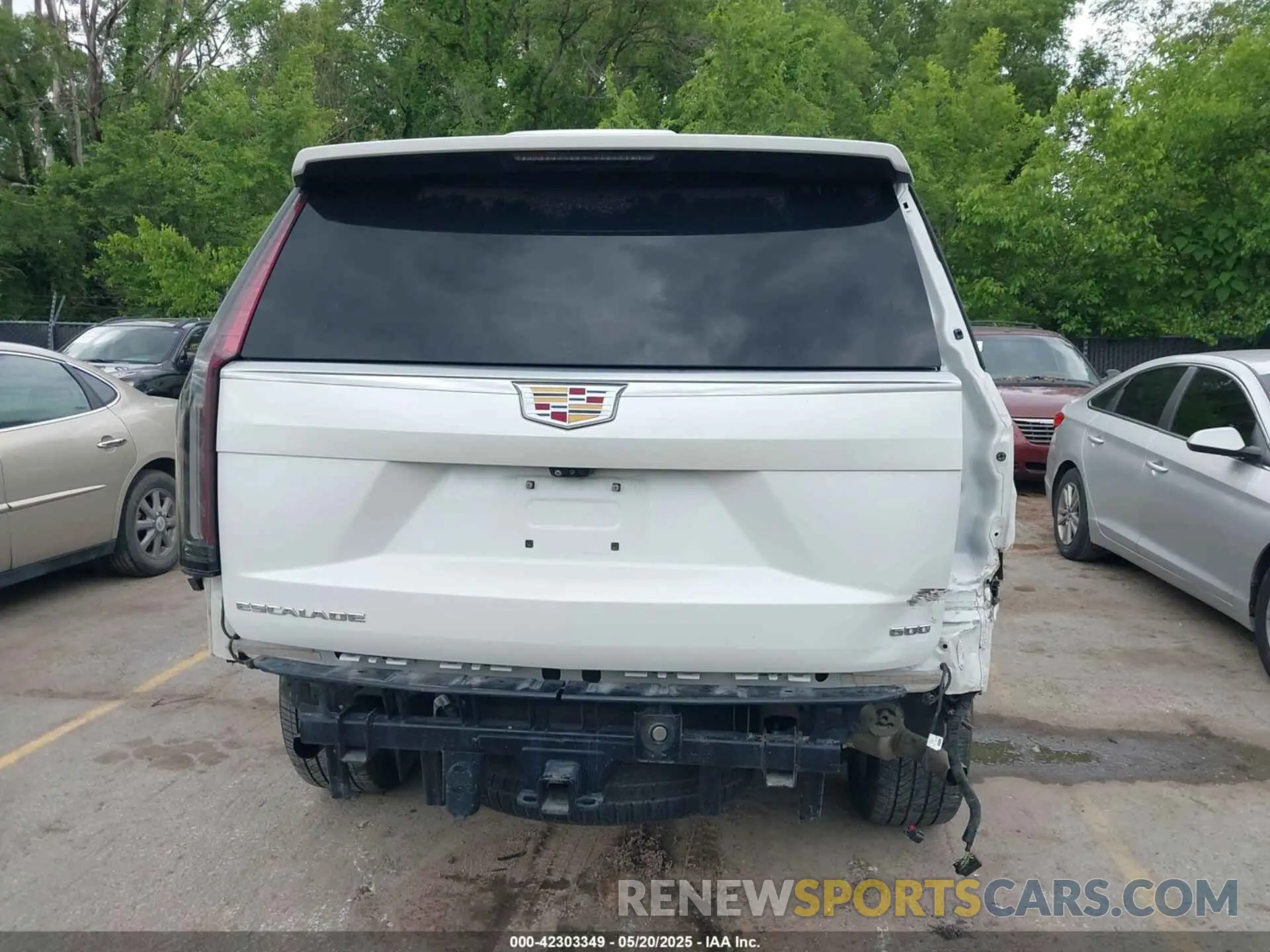 17 Фотография поврежденного автомобиля 1GYS3BKL6MR345239 CADILLAC ESCALADE 2021