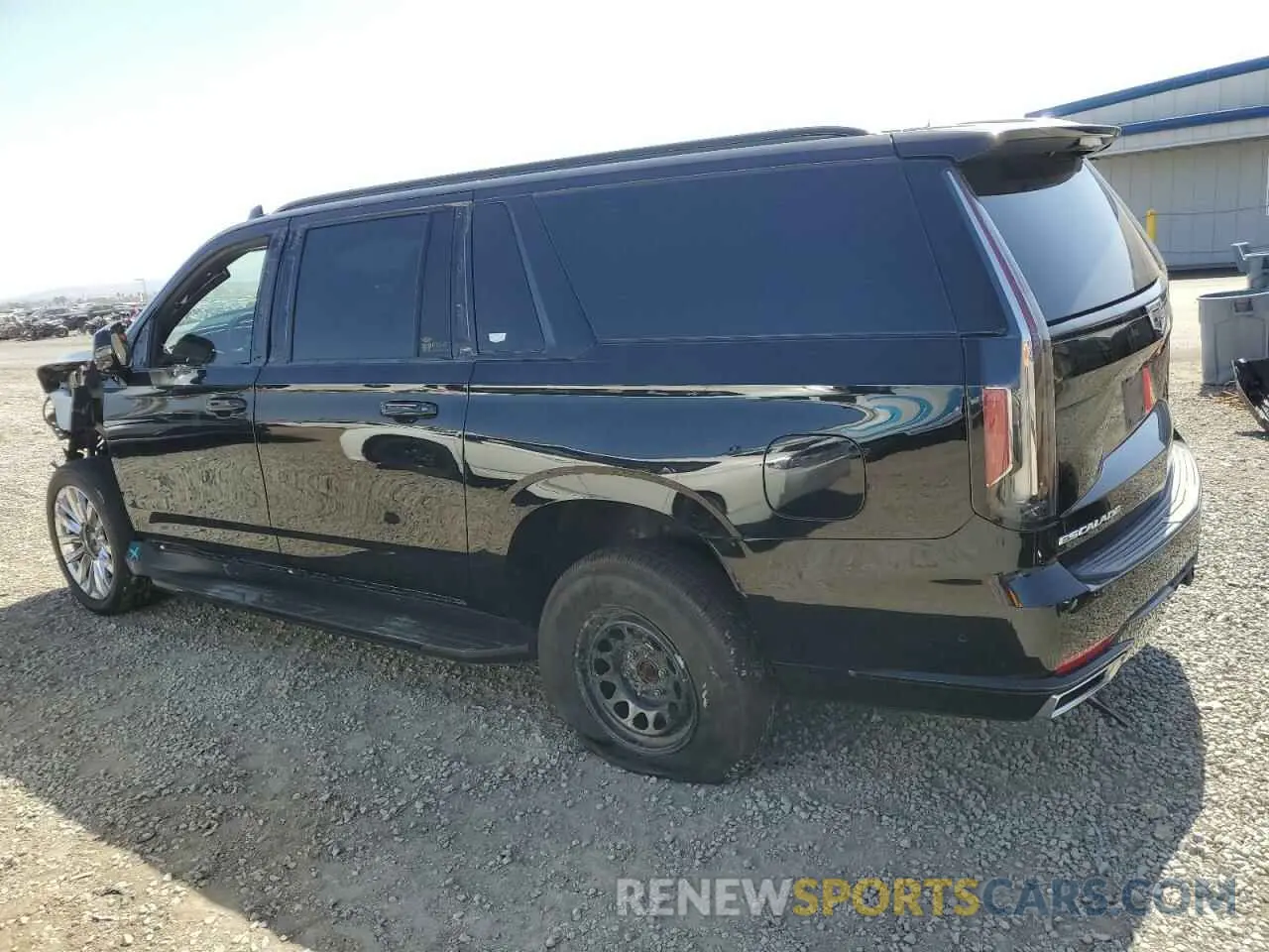 2 Photograph of a damaged car 1GYS3KKLXMR316505 CADILLAC ESCALADE 2021