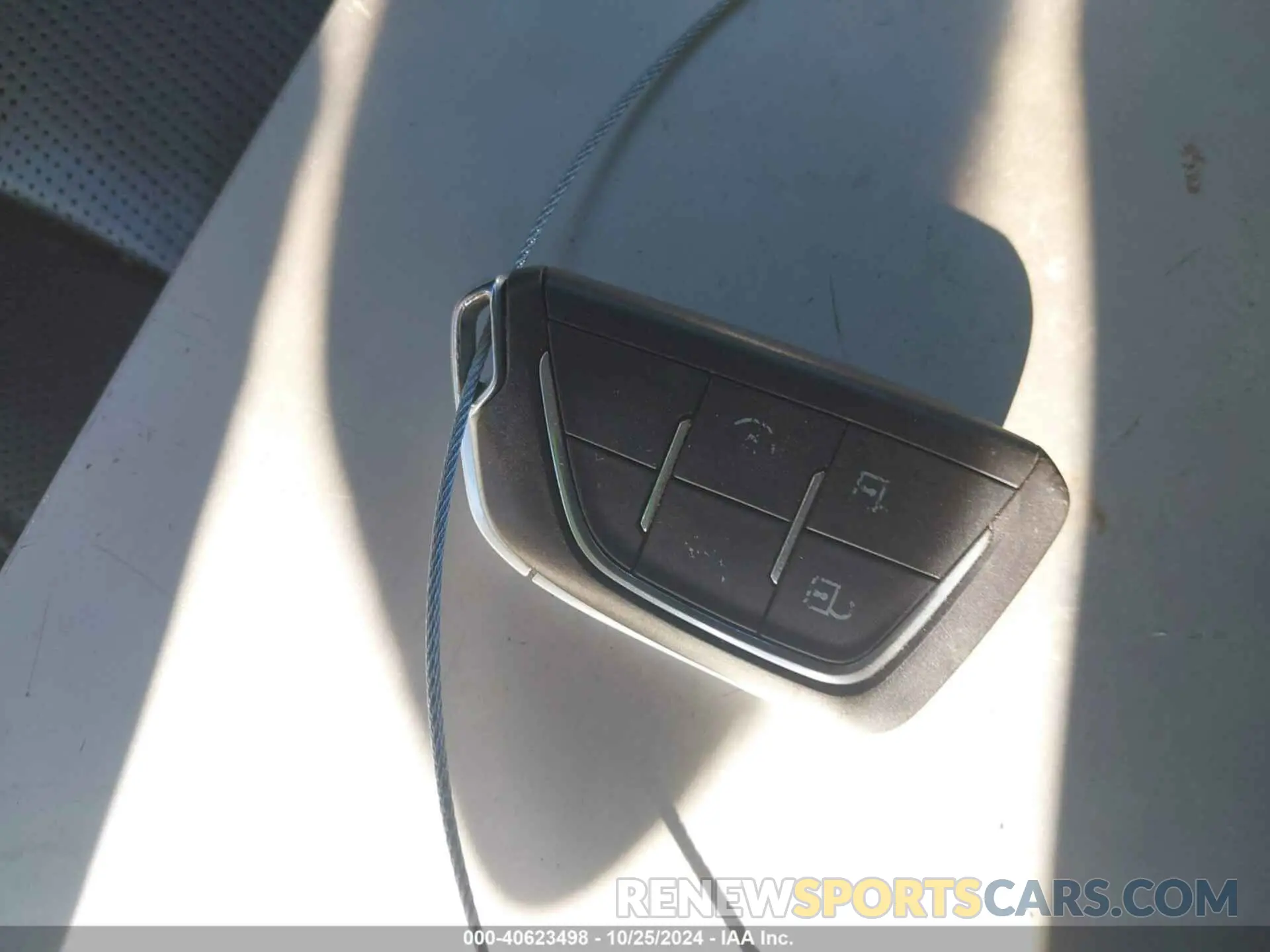 11 Photograph of a damaged car 1GYS4BKL3MR221930 CADILLAC ESCALADE 2021
