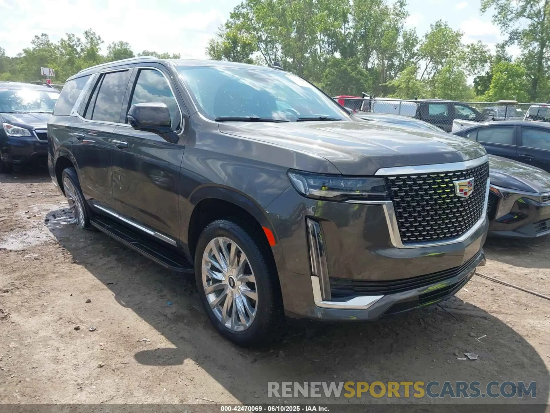 1 Photograph of a damaged car 1GYS4CKL6MR264678 CADILLAC ESCALADE 2021