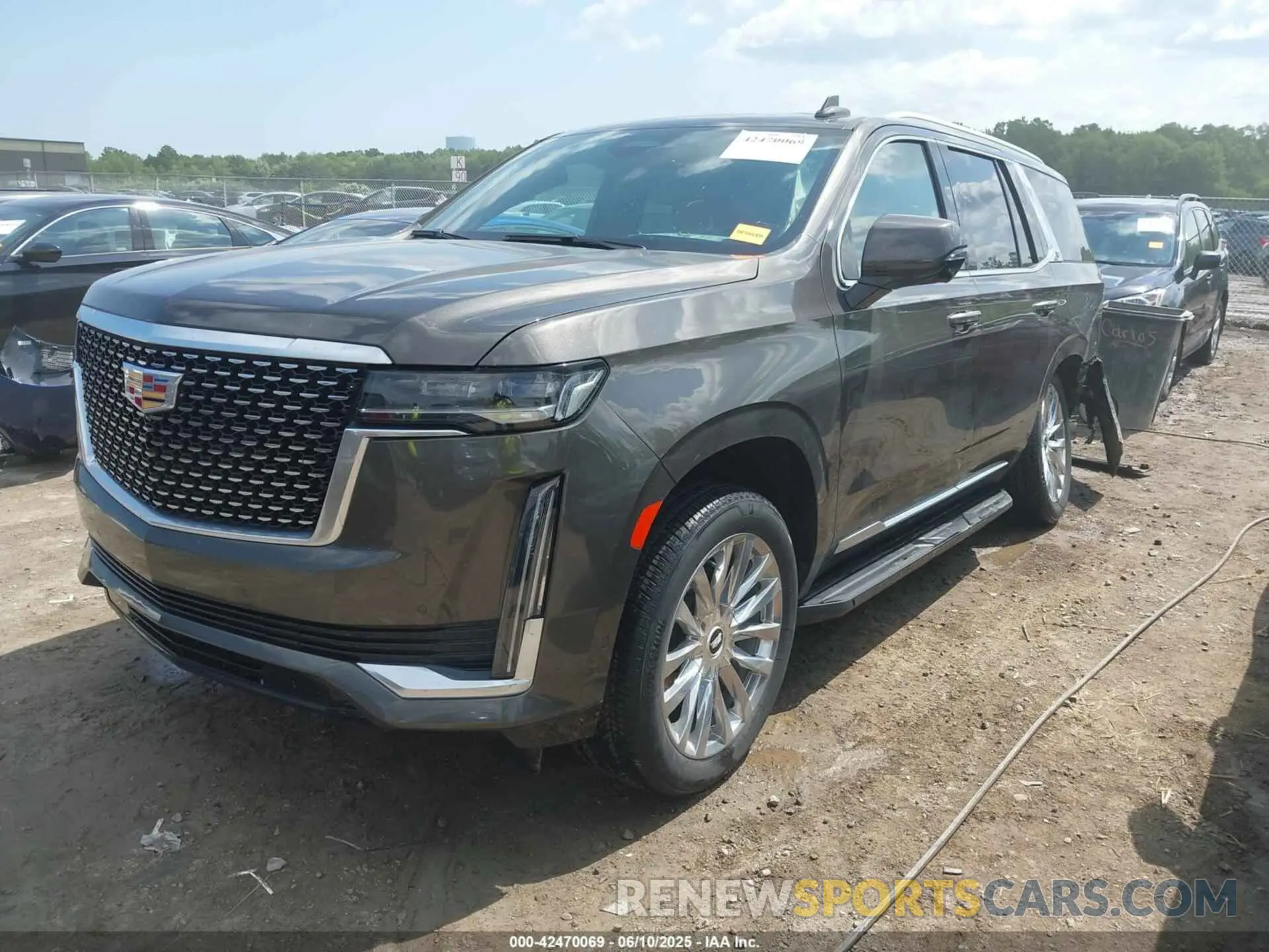 2 Photograph of a damaged car 1GYS4CKL6MR264678 CADILLAC ESCALADE 2021