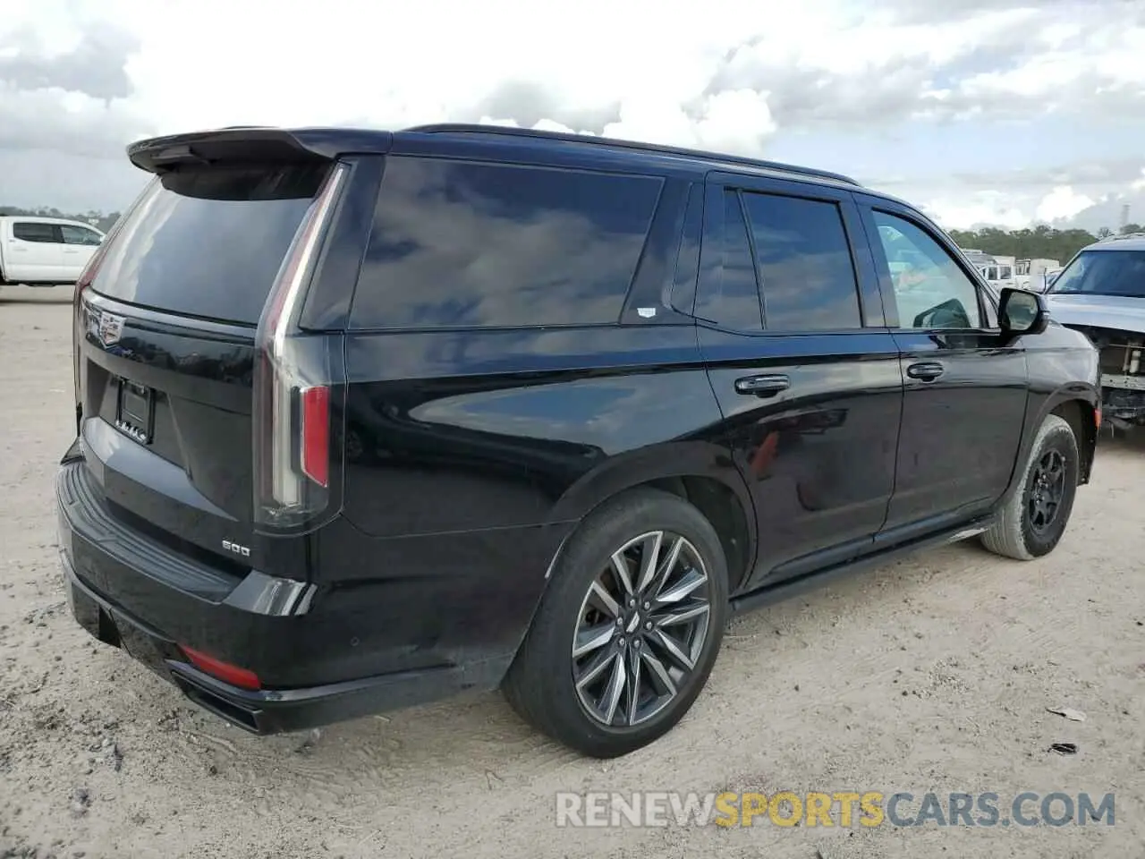3 Photograph of a damaged car 1GYS4FKL9MR255362 CADILLAC ESCALADE 2021