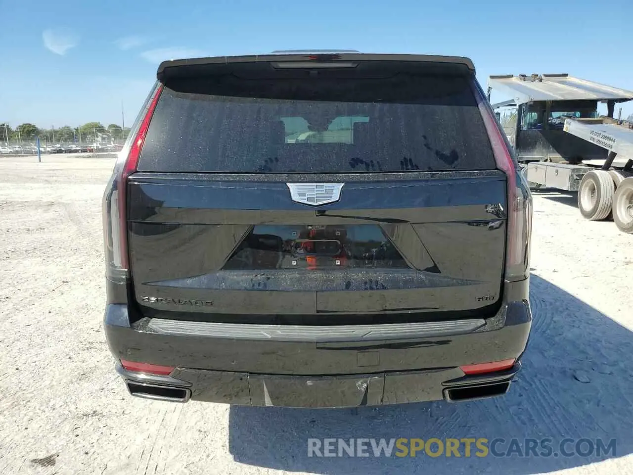 6 Photograph of a damaged car 1GYS4GKL0MR436064 CADILLAC ESCALADE 2021