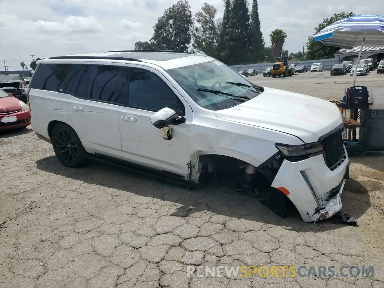 4 Photograph of a damaged car 1GYS4GKL8MR314830 CADILLAC ESCALADE 2021