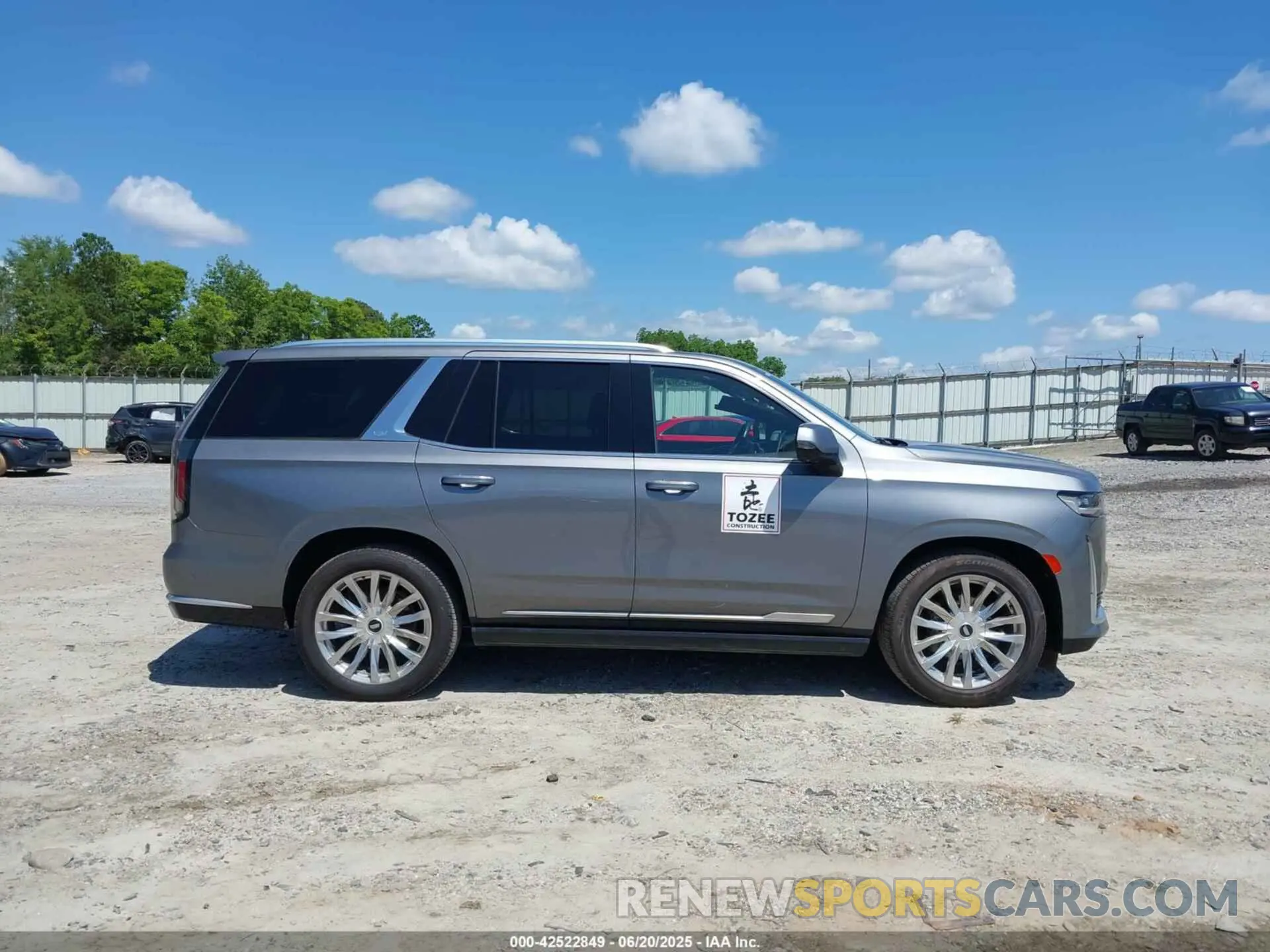 13 Photograph of a damaged car 1GYS3CKL9NR206472 CADILLAC ESCALADE 2022