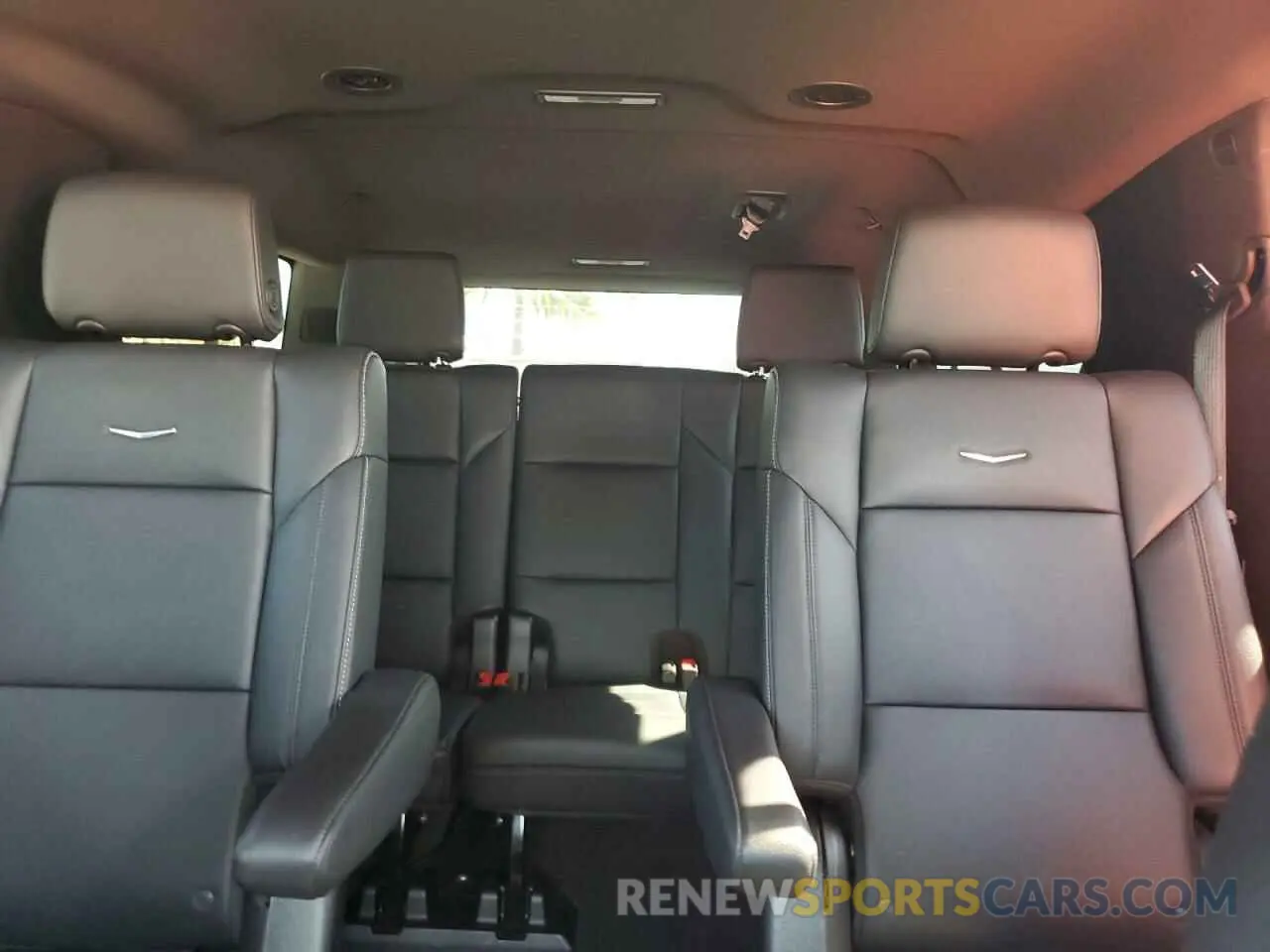 10 Фотография поврежденного автомобиля 1GYS3JKL6NR285099 CADILLAC ESCALADE 2022