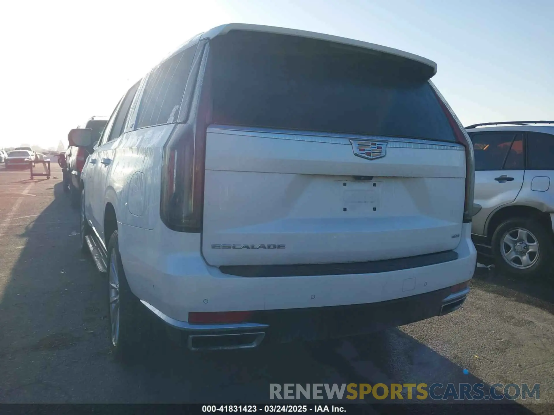 3 Фотография поврежденного автомобиля 1GYS4BKLXNR162960 CADILLAC ESCALADE 2022