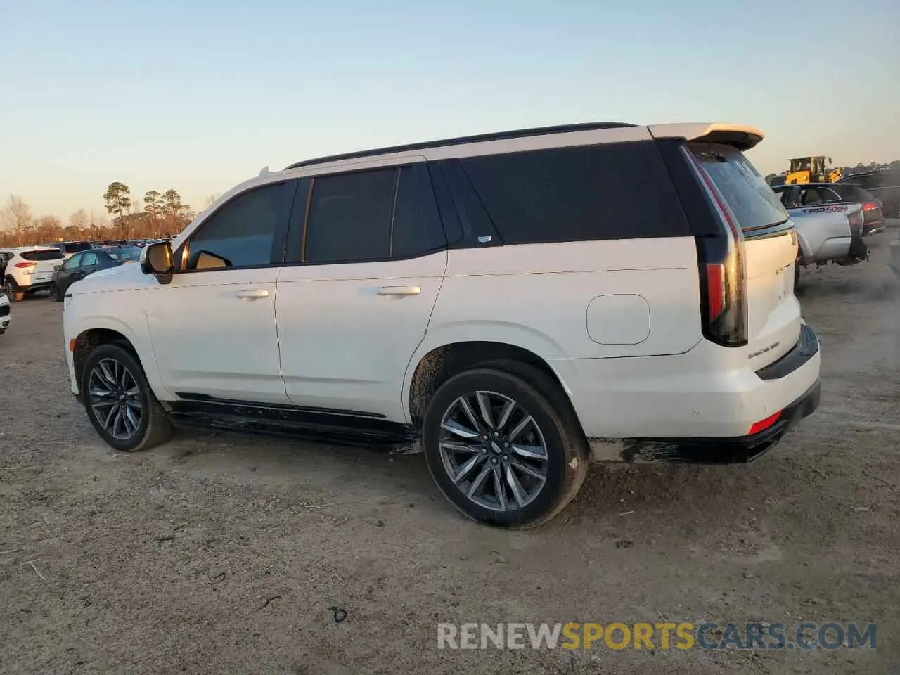 2 Photograph of a damaged car 1GYS4EKL5NR357429 CADILLAC ESCALADE 2022