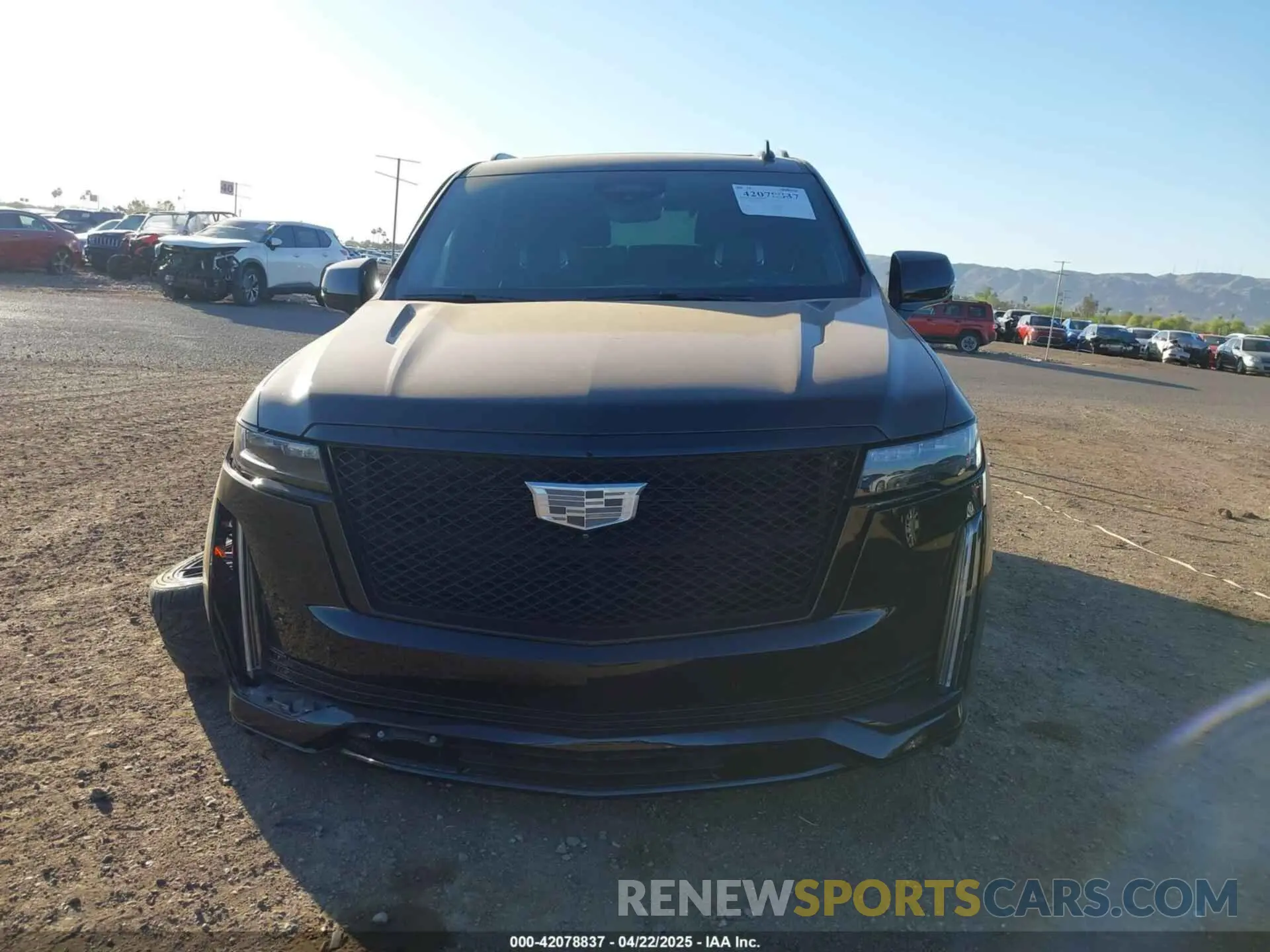 12 Photograph of a damaged car 1GYS4GKL1NR136924 CADILLAC ESCALADE 2022