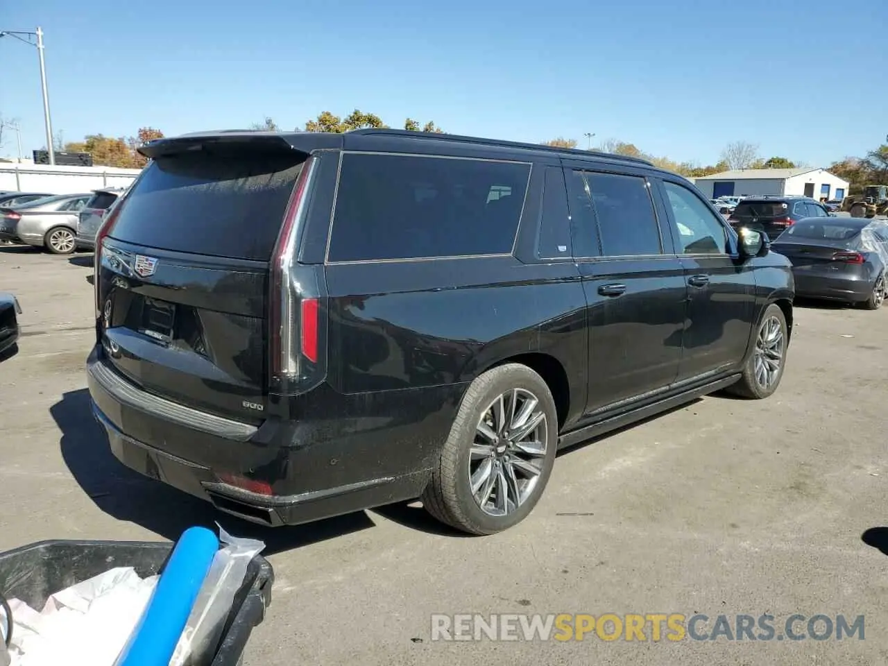3 Photograph of a damaged car 1GYS4PKL3NR363595 CADILLAC ESCALADE 2022