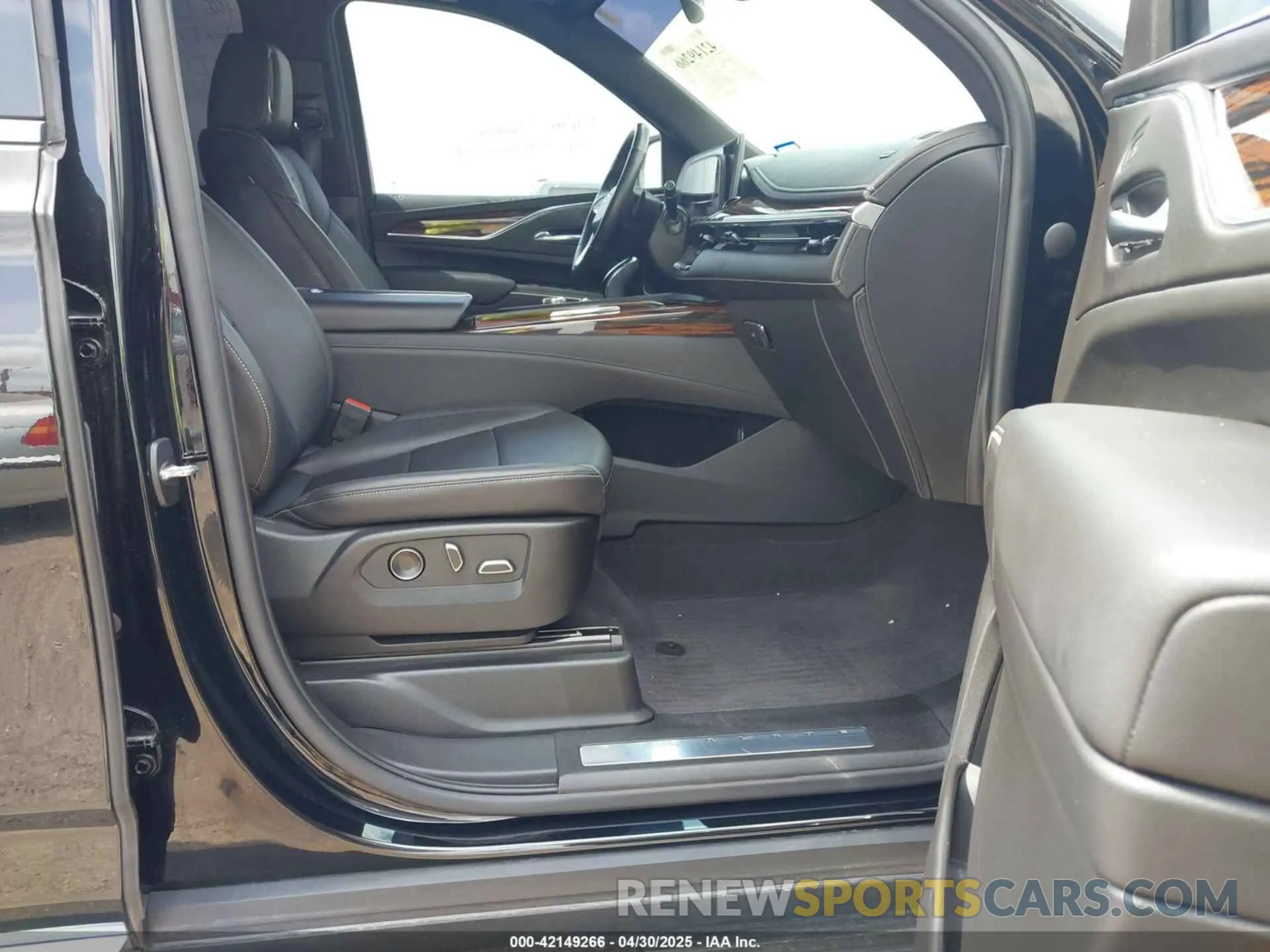 5 Фотография поврежденного автомобиля 1GYS3AKL1PR395285 CADILLAC ESCALADE 2023