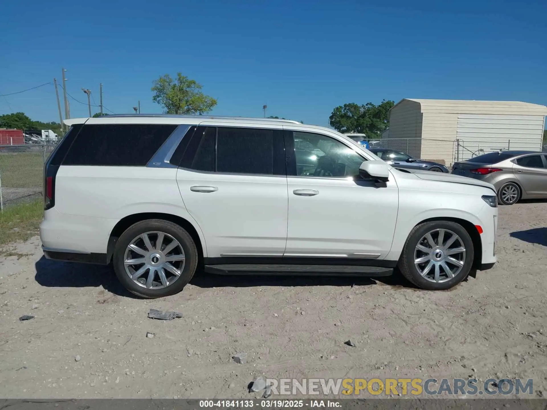 11 Фотография поврежденного автомобиля 1GYS3DKL9PR100029 CADILLAC ESCALADE 2023