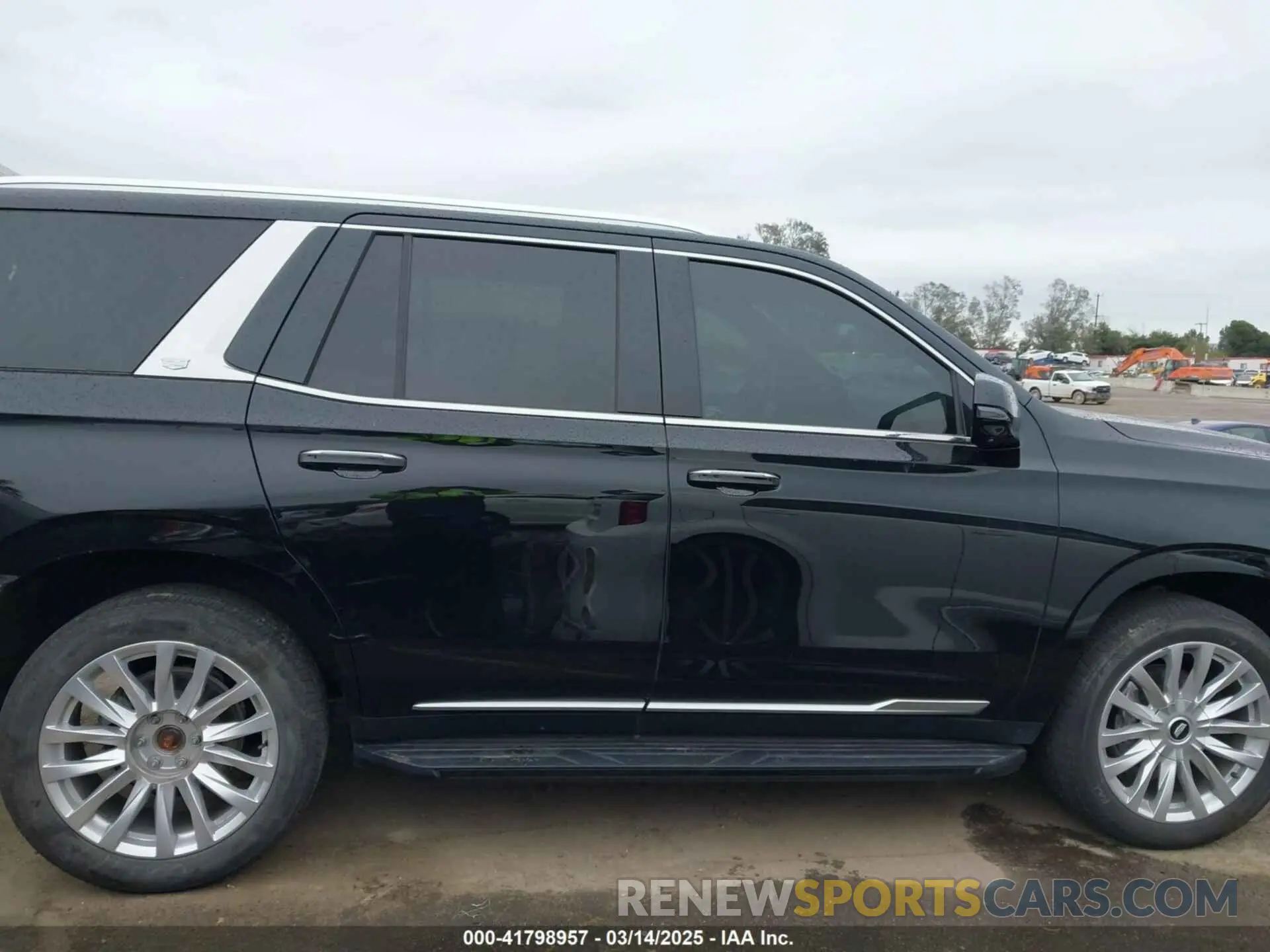14 Фотография поврежденного автомобиля 1GYS4AKL7PR338392 CADILLAC ESCALADE 2023