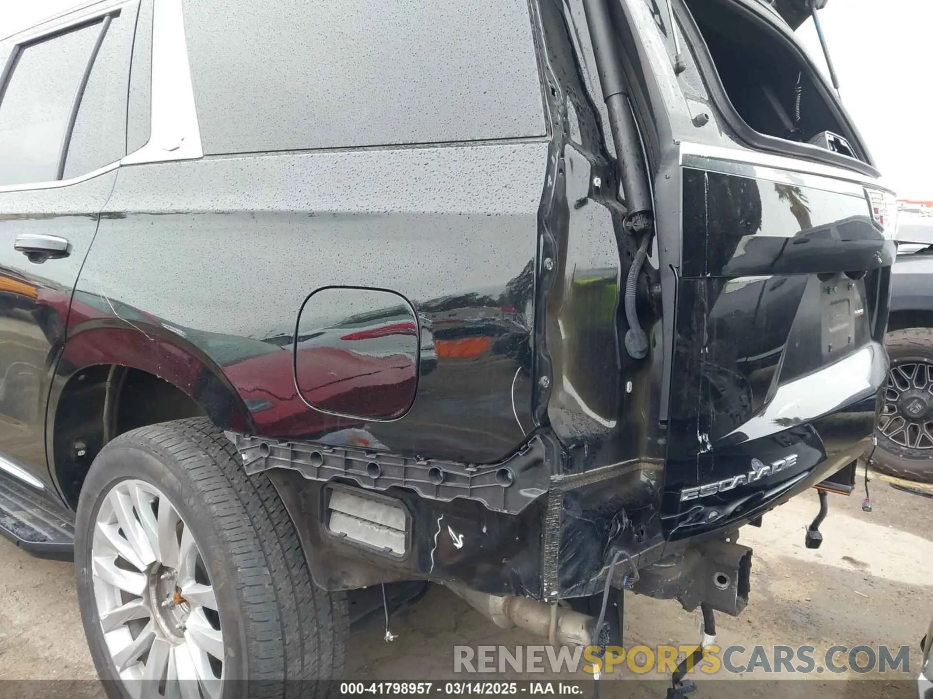 6 Фотография поврежденного автомобиля 1GYS4AKL7PR338392 CADILLAC ESCALADE 2023