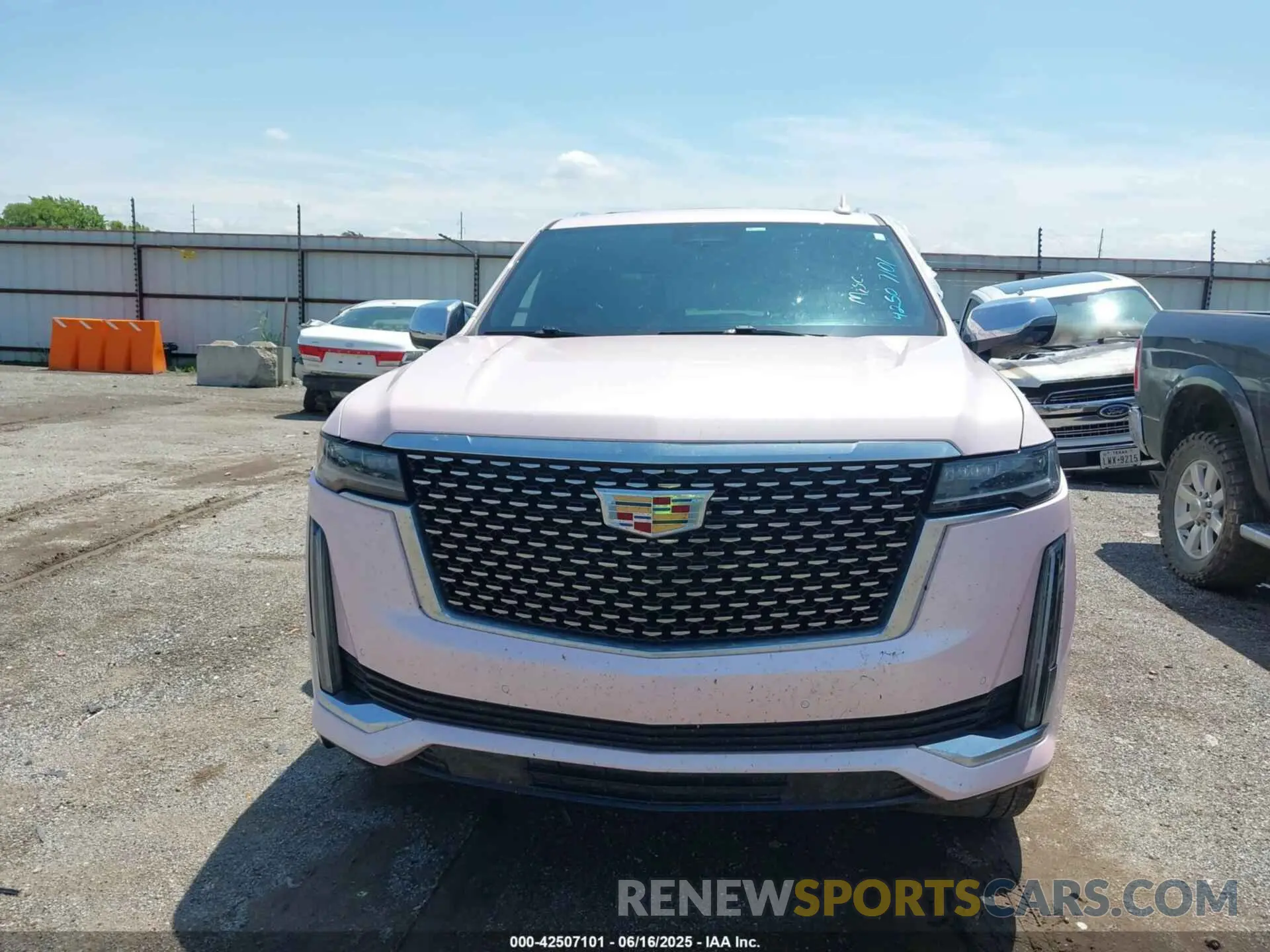 12 Фотография поврежденного автомобиля 1GYS4BKLXPR552766 CADILLAC ESCALADE 2023