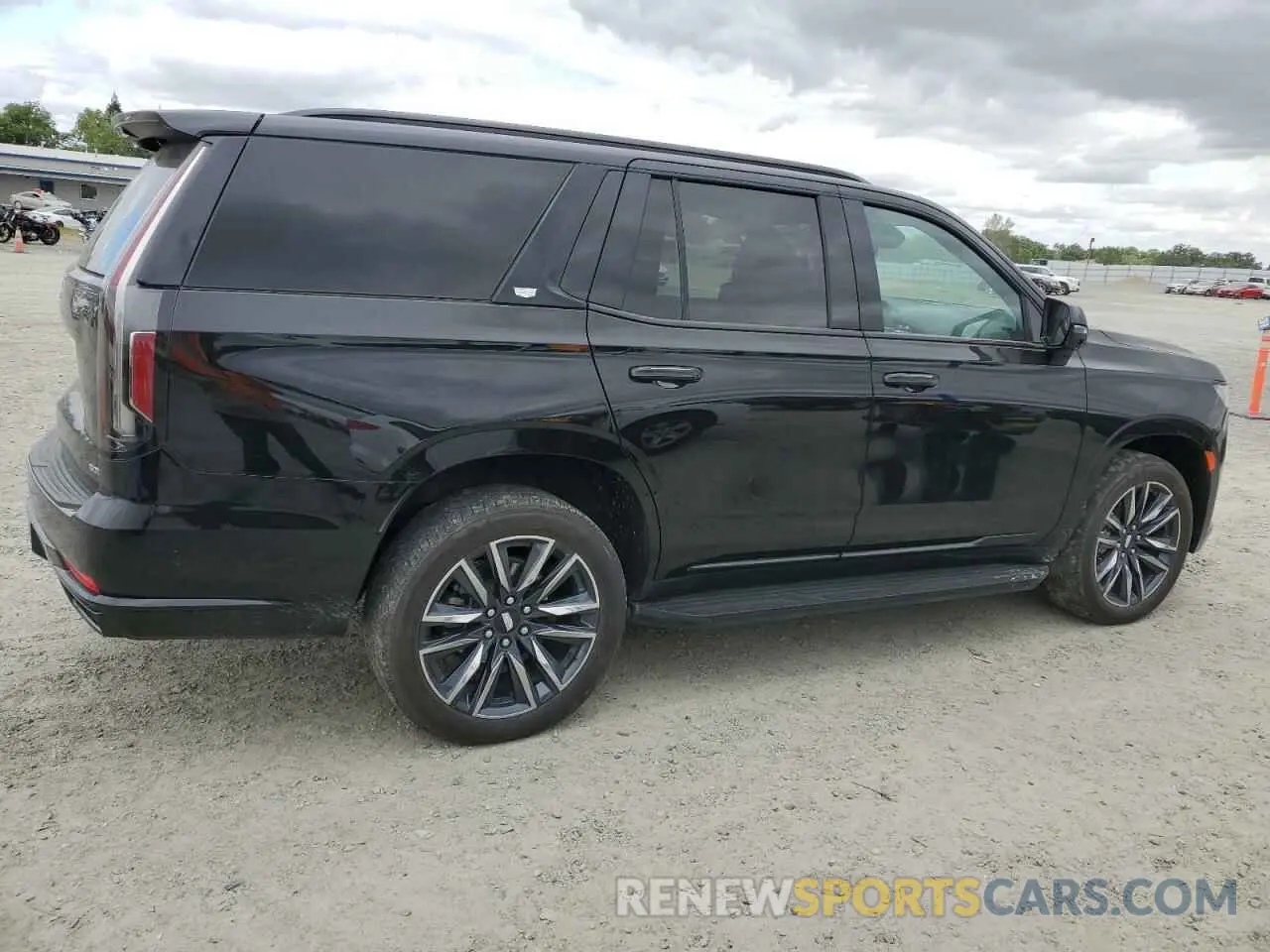 3 Фотография поврежденного автомобиля 1GYS4EKL2PR388124 CADILLAC ESCALADE 2023