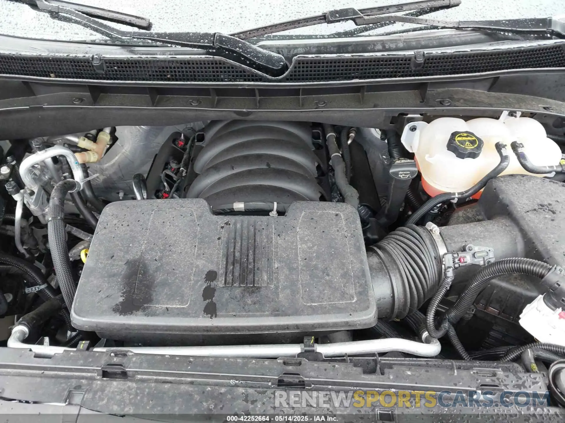 10 Фотография поврежденного автомобиля 1GYS4EKL1RR351567 CADILLAC ESCALADE 2024