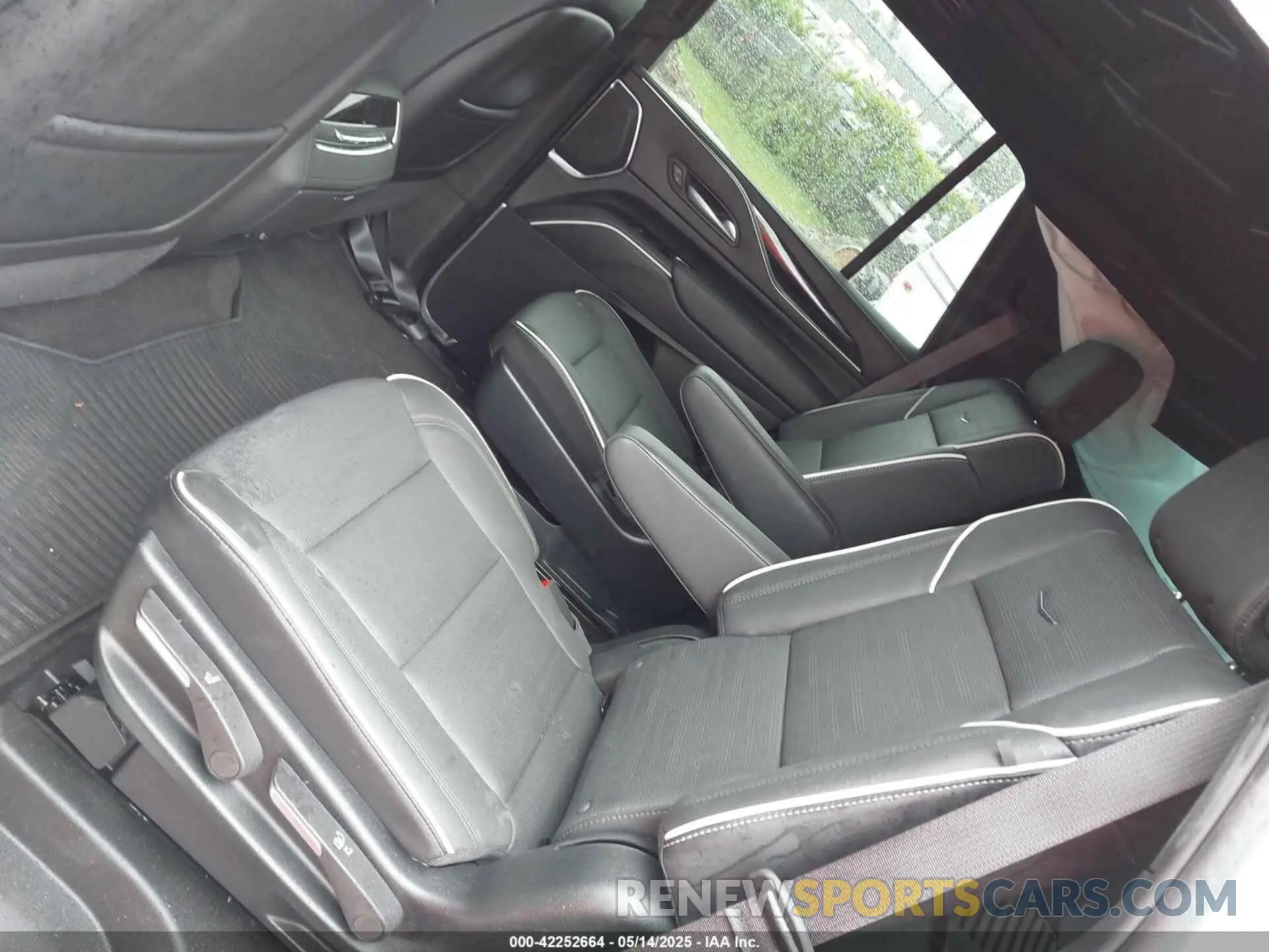 20 Фотография поврежденного автомобиля 1GYS4EKL1RR351567 CADILLAC ESCALADE 2024