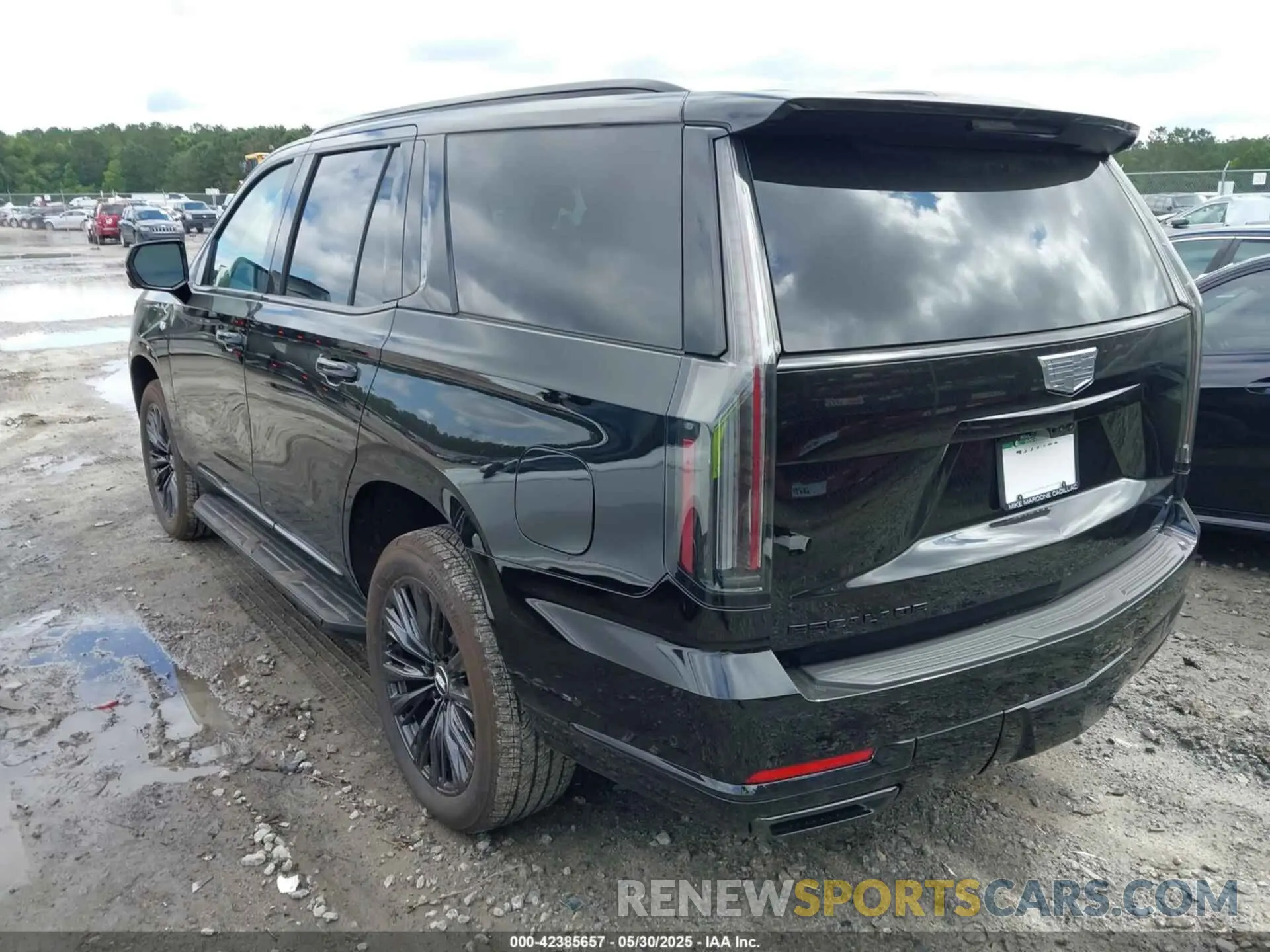 3 Photograph of a damaged car 1GYS9ERL6SR126042 CADILLAC ESCALADE 2025