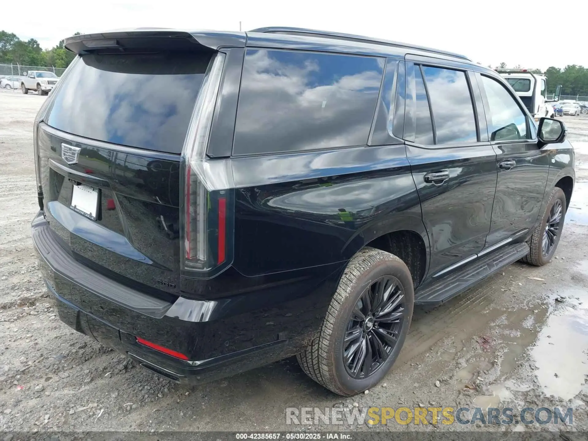 4 Photograph of a damaged car 1GYS9ERL6SR126042 CADILLAC ESCALADE 2025